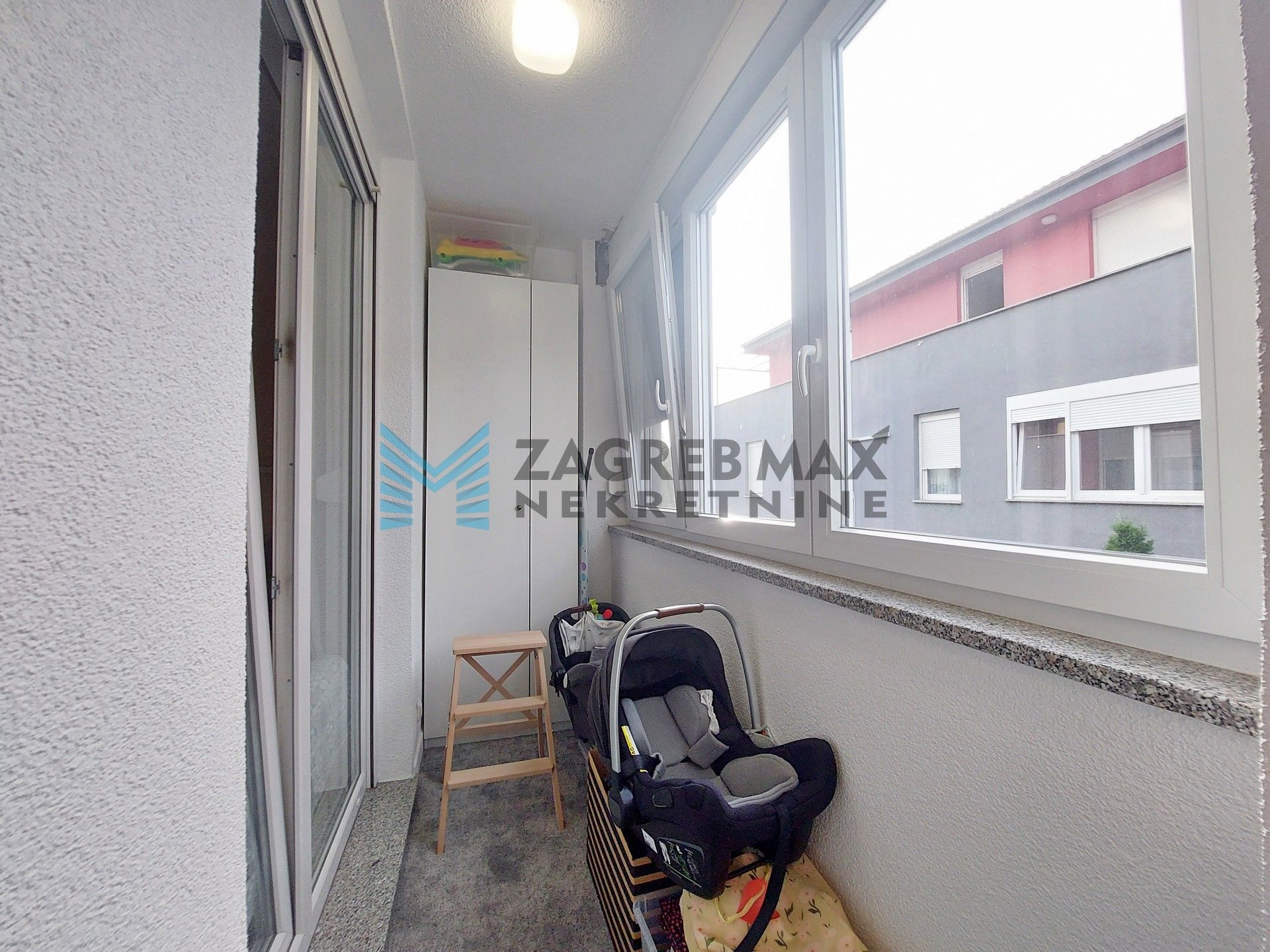 Zagreb - RETKOVEC - IV. Retkovec - 3-sobni, svijetao, garaža, spremište, mirno