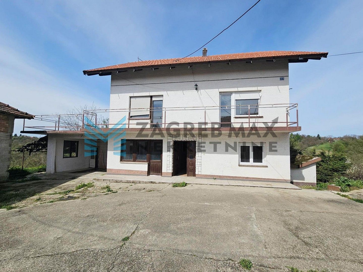 Zagreb - MARIJA BISTRICA - Poljanica Bistrička - kuća s dva gospodarska objekta