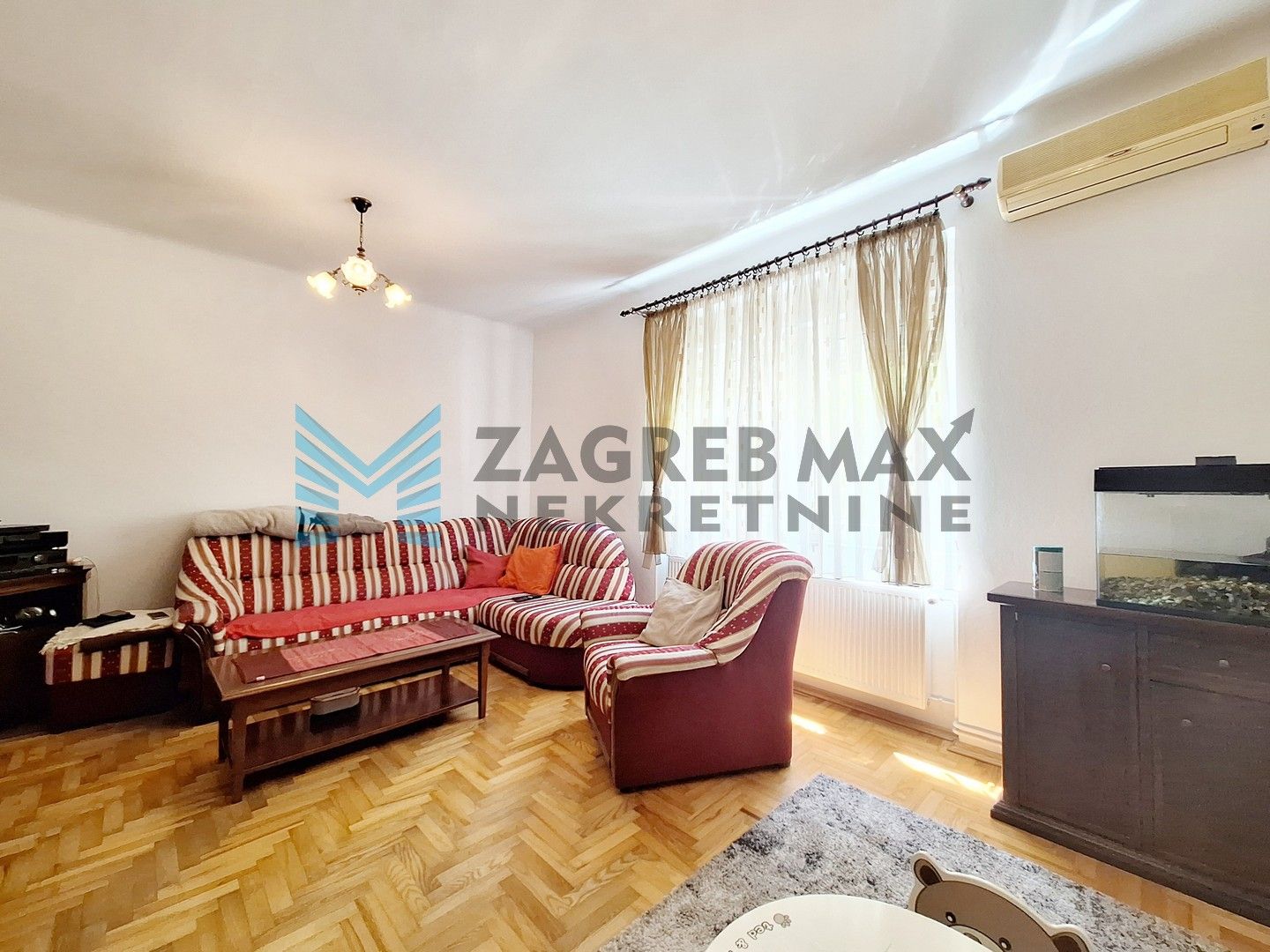 Zagreb - TREŠNJEVKA - Garićgradska - 2-etažni sa dvorištem+2 PM - BEZ PROVIZIJE