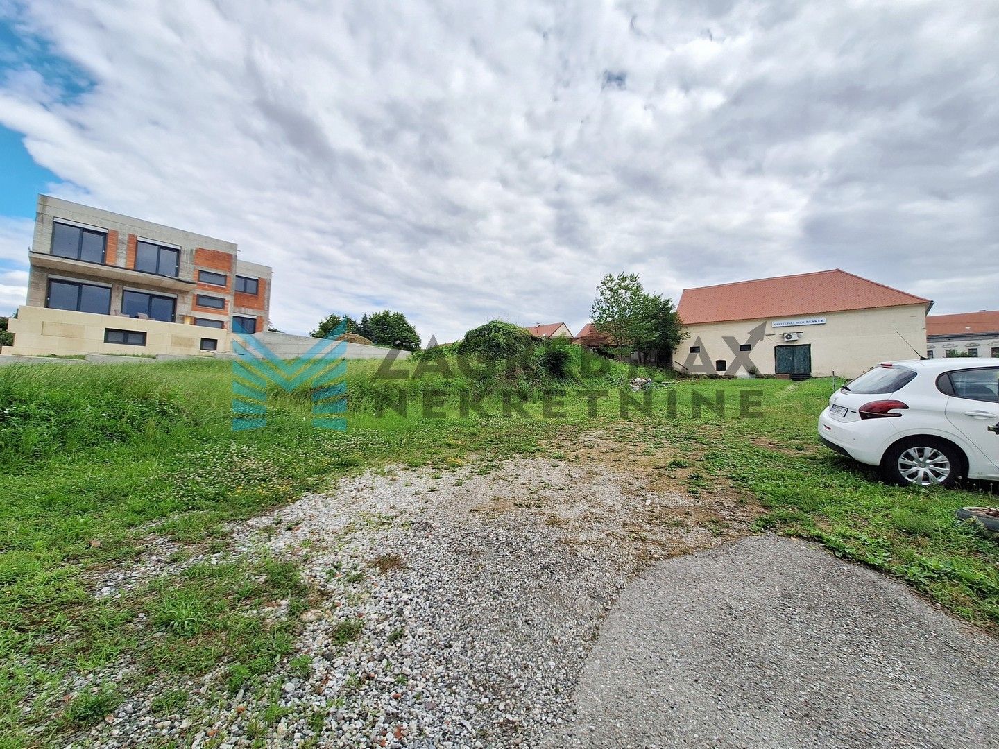 Zagreb - SVETI KRIŽ ZAČRETJE - građevinsko zemljište 1136 m2, u centru