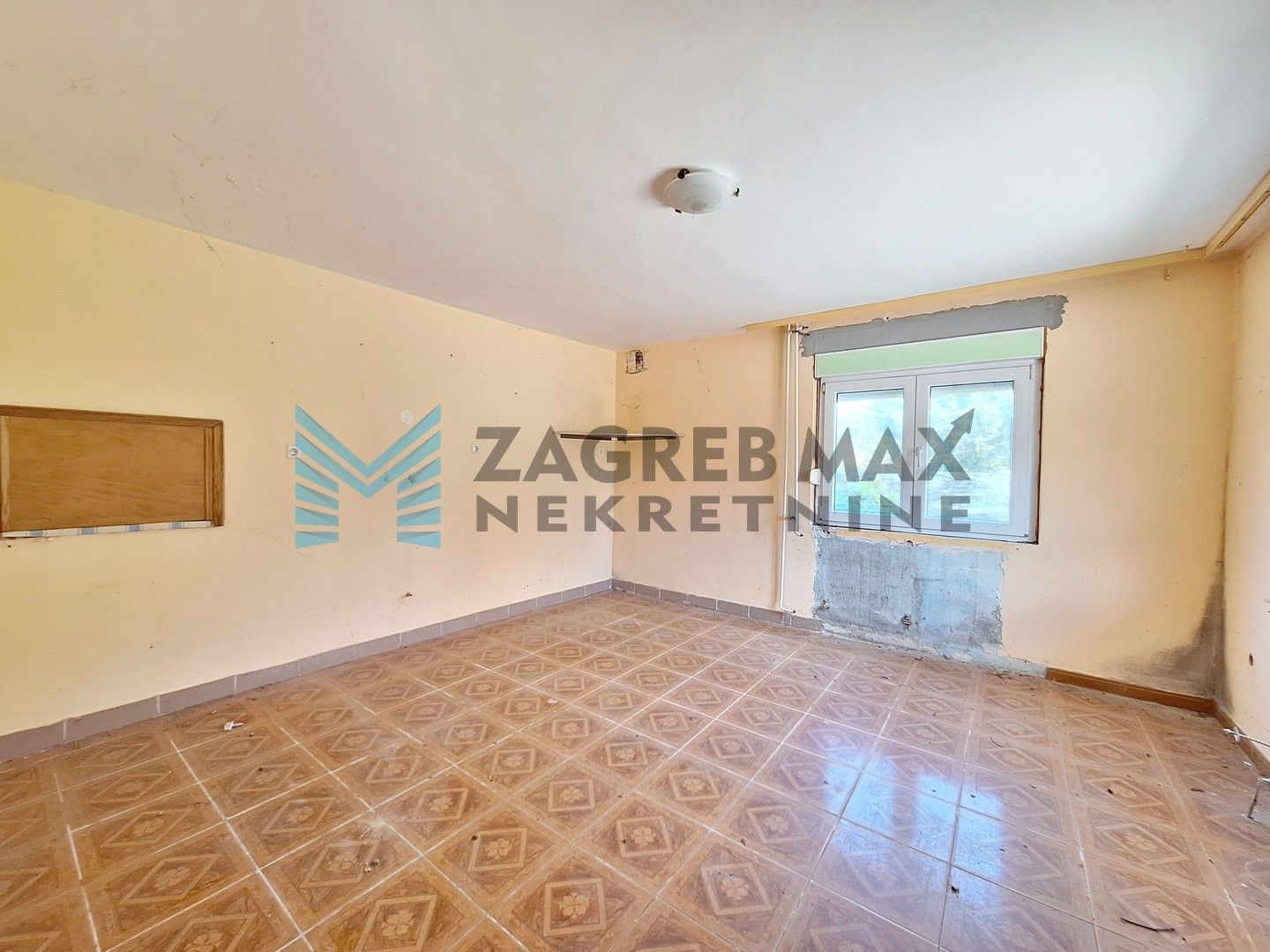 Zagreb - MARIJA BISTRICA - Poljanica Bistrička - kuća s dva gospodarska objekta