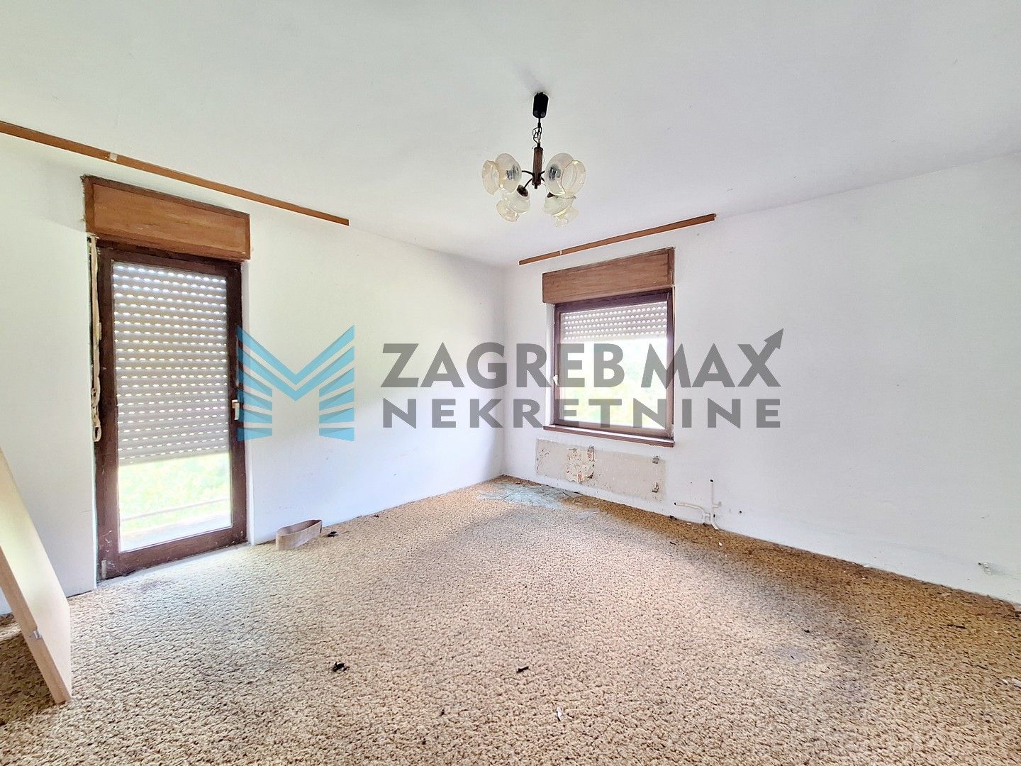 Zagreb - MARIJA BISTRICA - Poljanica Bistrička - kuća s dva gospodarska objekta