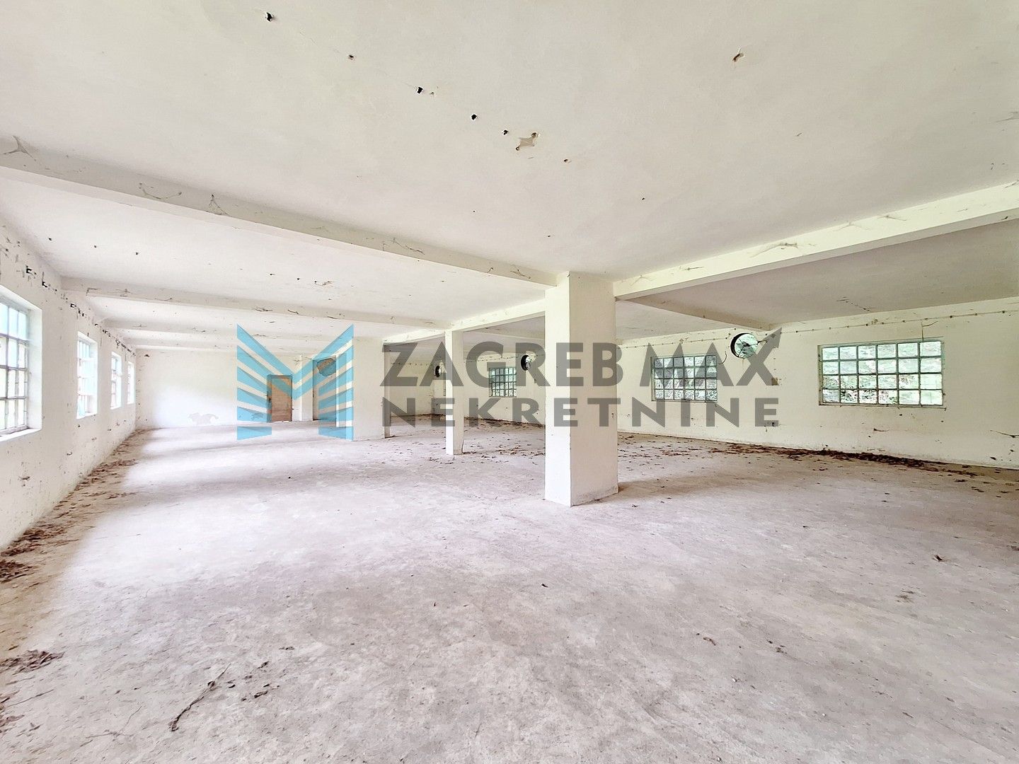 Zagreb - VELIKO TRGOVIŠĆE - poslovni objekt široke namjene