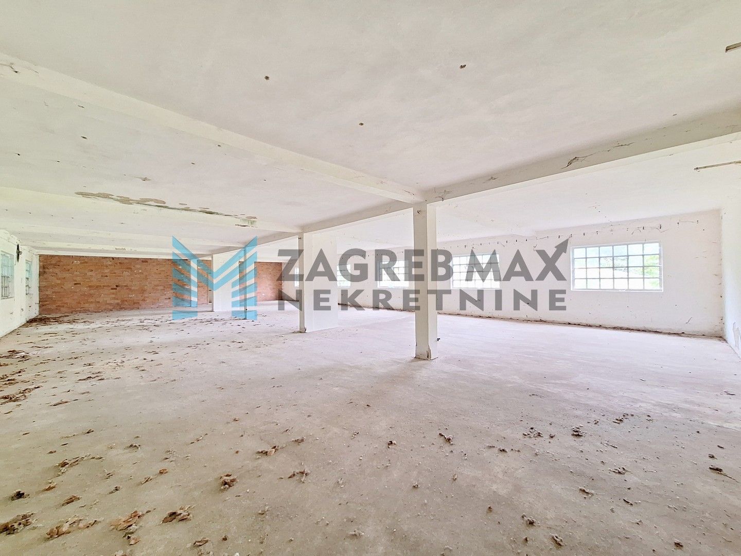 Zagreb - VELIKO TRGOVIŠĆE - poslovni objekt široke namjene