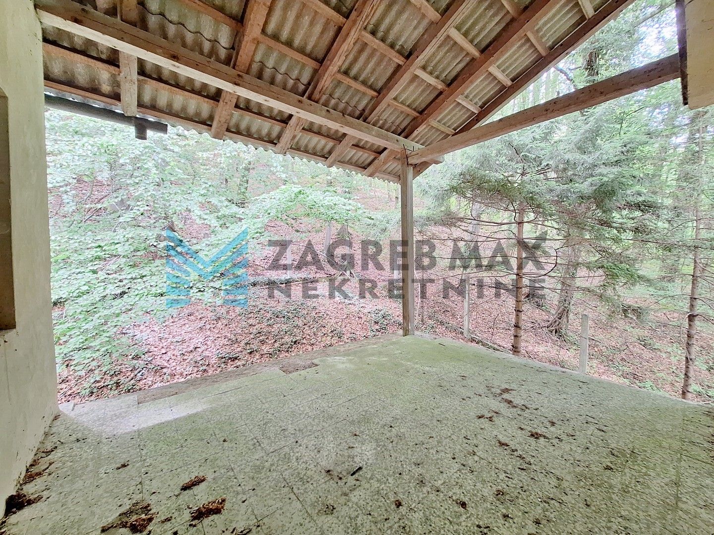 Zagreb - VELIKO TRGOVIŠĆE - poslovni objekt široke namjene