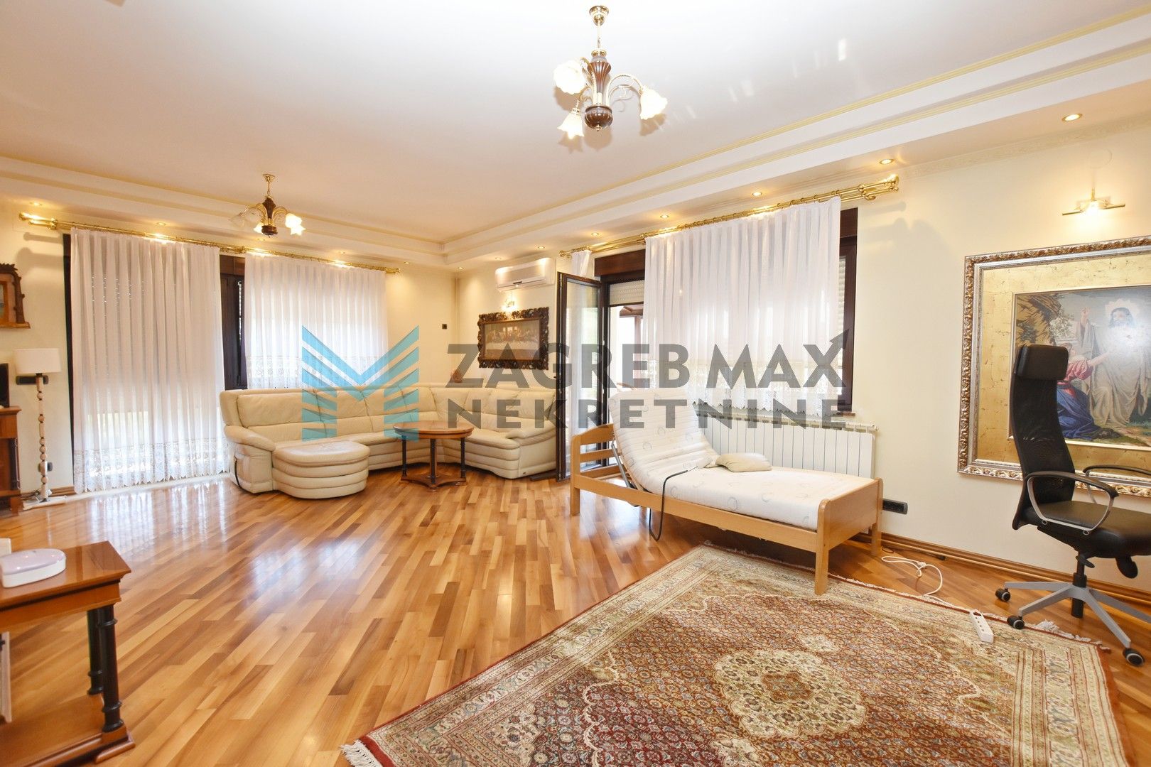 Zagreb - DUBRAVICA - eksluzivna kuća na obroncima Medvednice