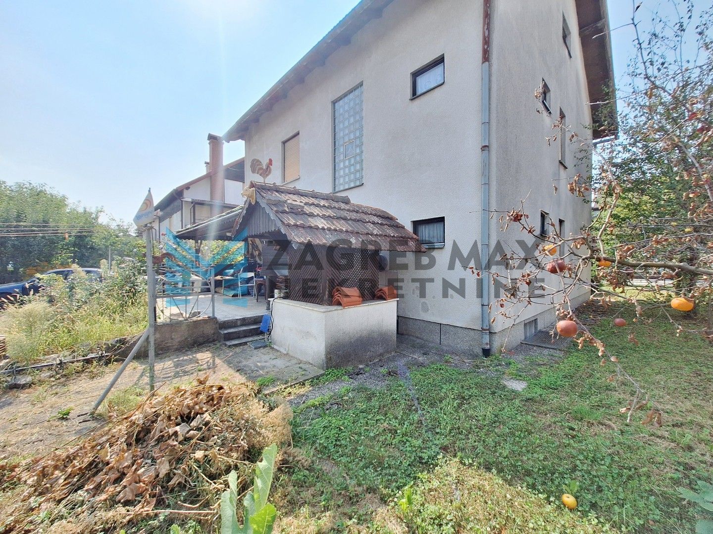 Zagreb - SESVETSKA SELA - Trsatska - kuća 200m2 sa 583 m2 okućnice