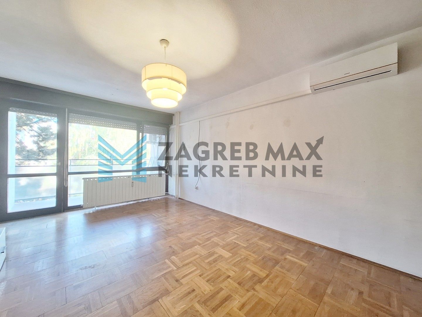 Zagreb - PREČKO - Tijardovićeva - 3-sobni, prostran, loggia