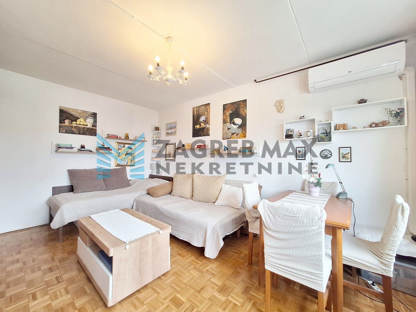 Zagreb - UTRINE - Kombolova - 1-sobni, svijetao, odmah useljiv