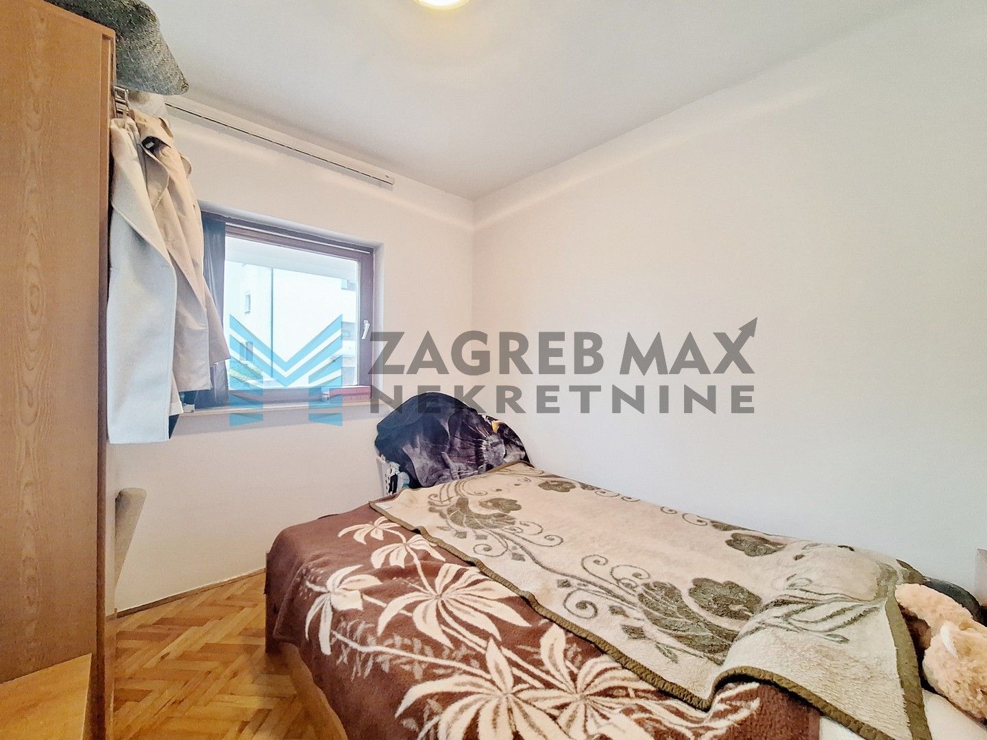 Zagreb - MIKULIĆI - B.Glavića - 2-sobni - odmah useljiv, osiguran parking