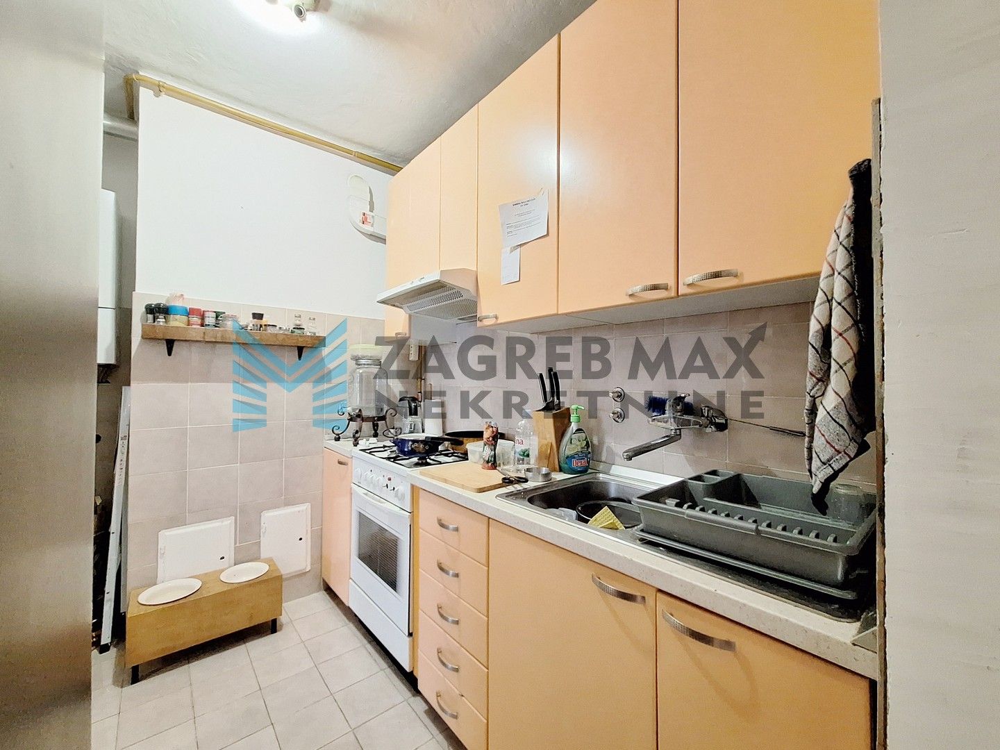 Zagreb - GAJNICE - Gajnice - 2-soban s pogledom na Samoborsko gorje - BEZ PROVIZIJE