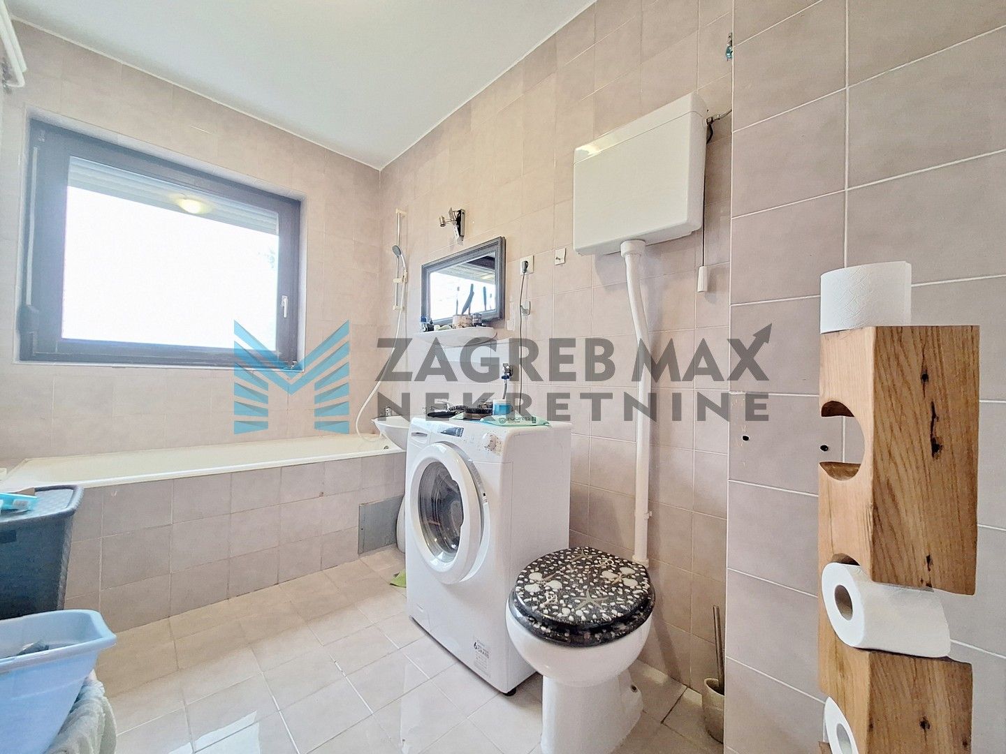 Zagreb - GAJNICE - Gajnice - 2-soban s pogledom na Samoborsko gorje - BEZ PROVIZIJE