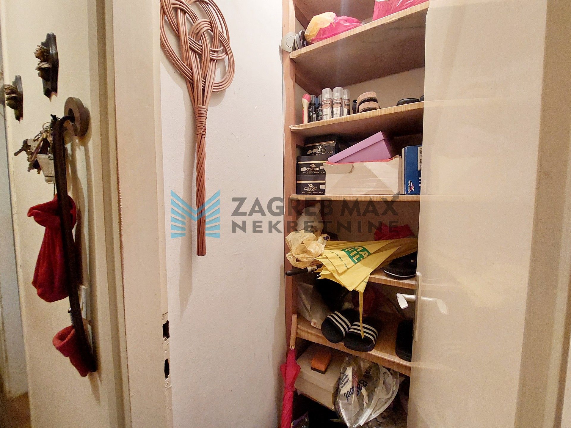 Zagreb - MAKSIMIR - Pančićeva - 4-sobni, spremište, blizina Maksimira, mirno