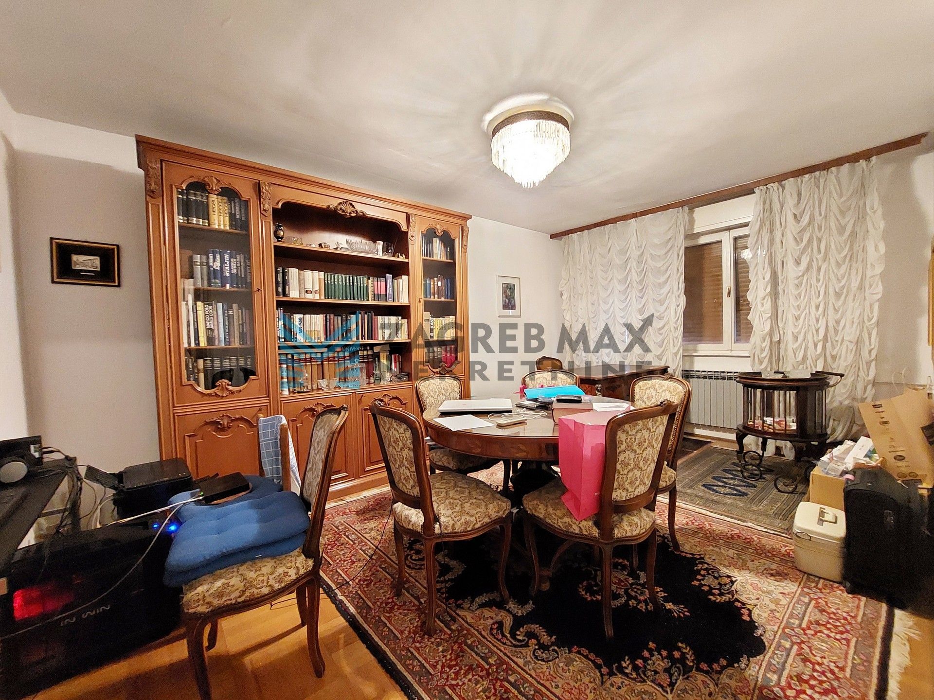 Zagreb - MAKSIMIR - Pančićeva - 4-sobni, spremište, blizina Maksimira, mirno