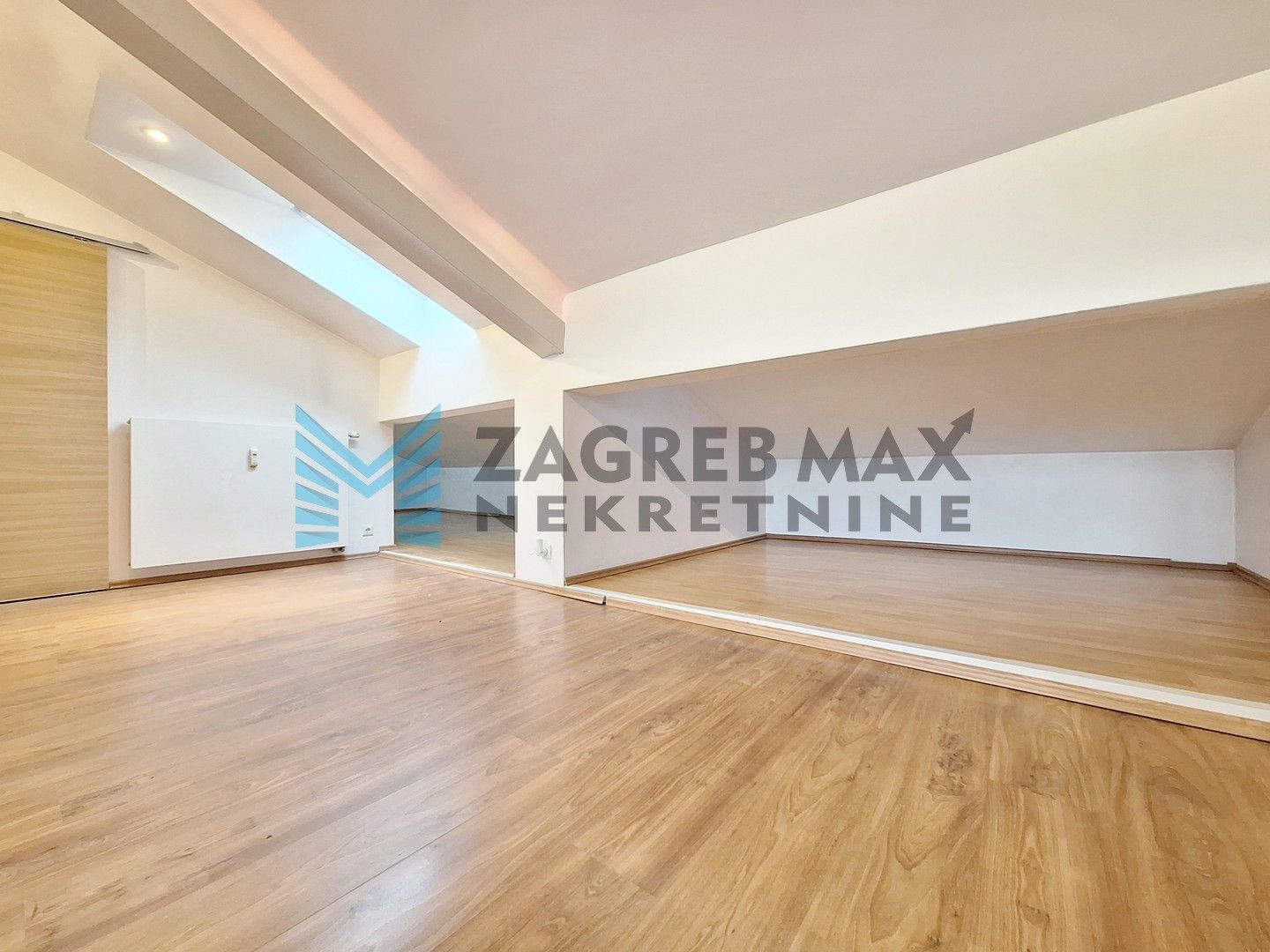 Zagreb - ŠPANSKO - M.Rešetara - 3-sobni, renoviran, svijetao, odmah useljiv