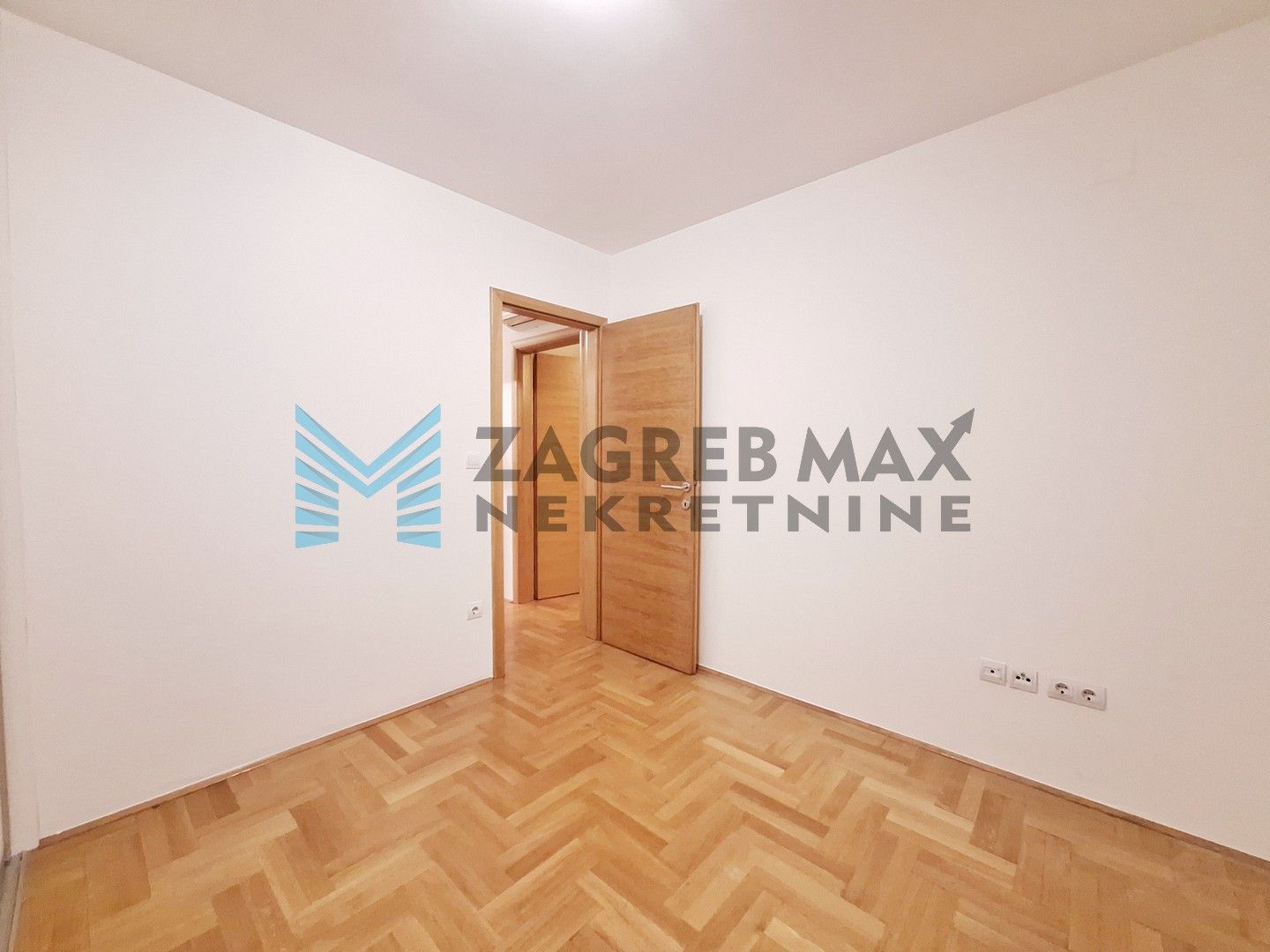 Zagreb - RUDEŠ - Rudeška - kvalitetan 4-sobni stan, prostran, loggia, GPM