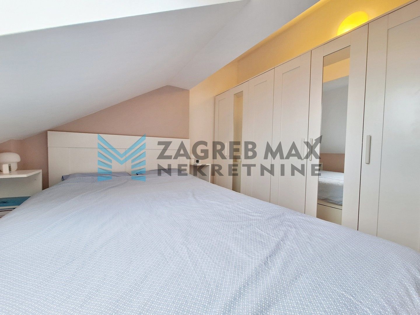 Zagreb - ZAPREŠIĆ - Hrv.mladeži - 4-soban, komforan, svijetao, s pogledom