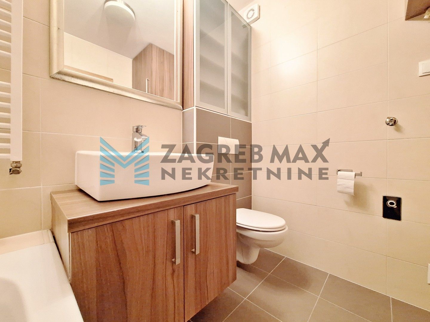 Zagreb - RUDEŠ - Rudeška - kvalitetan 4-sobni stan, prostran, loggia, GPM