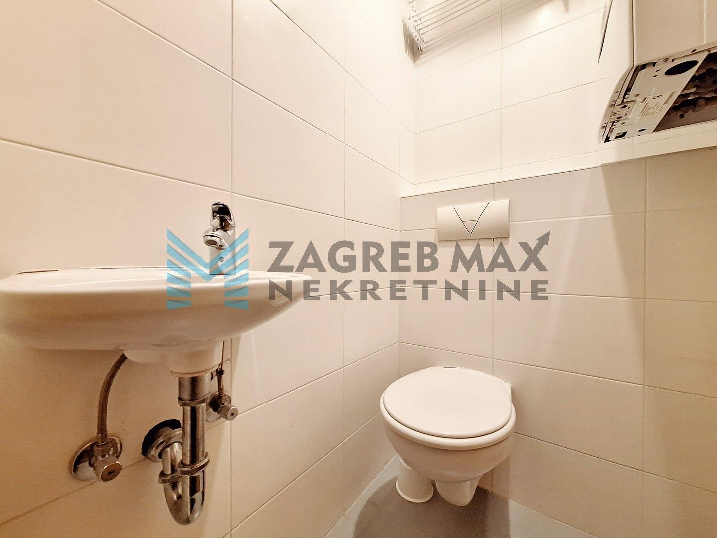 Zagreb - RUDEŠ - Rudeška - kvalitetan 4-sobni stan, prostran, loggia, GPM