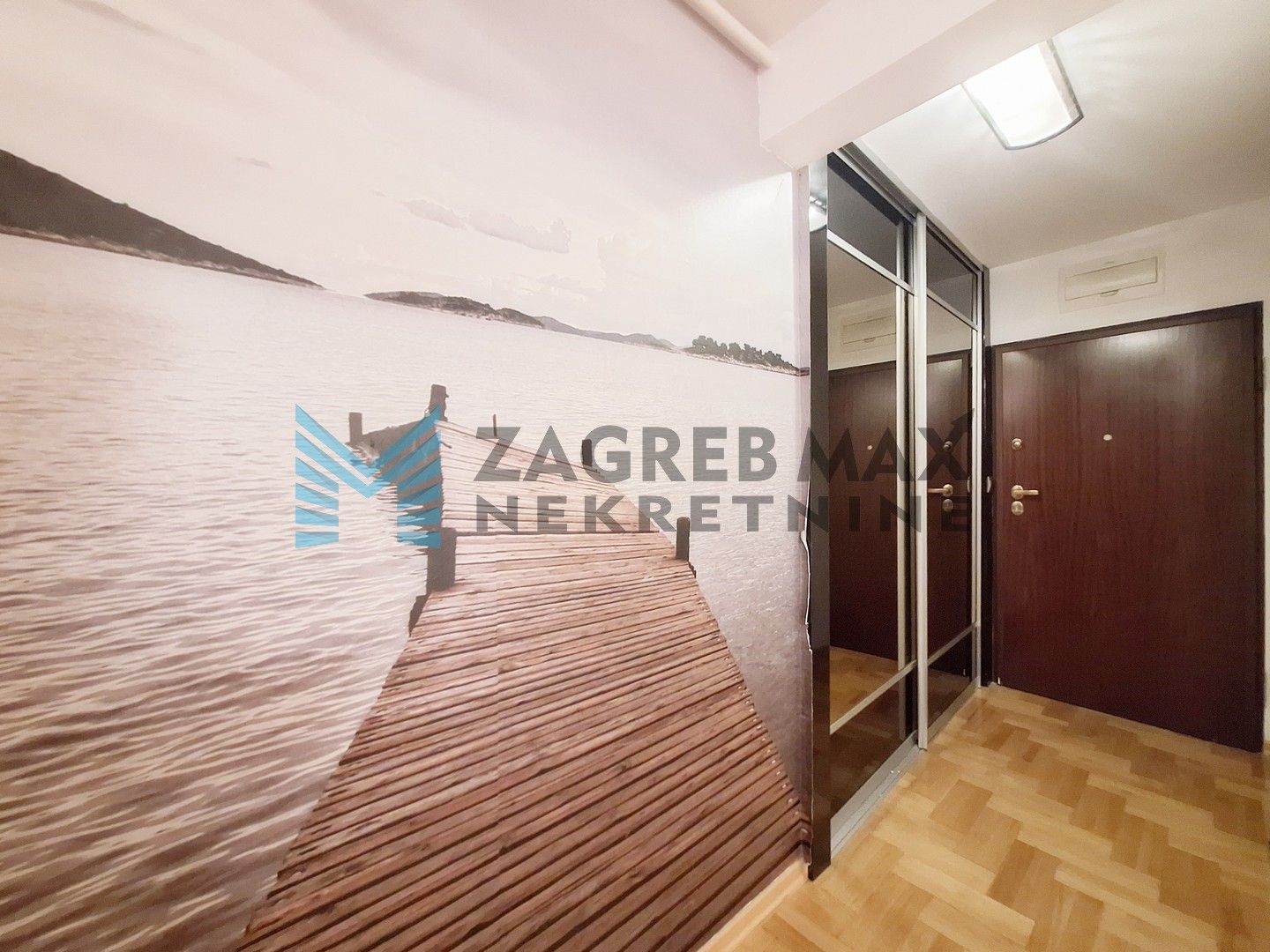 Zagreb - RUDEŠ - Rudeška - kvalitetan 4-sobni stan, prostran, loggia, GPM