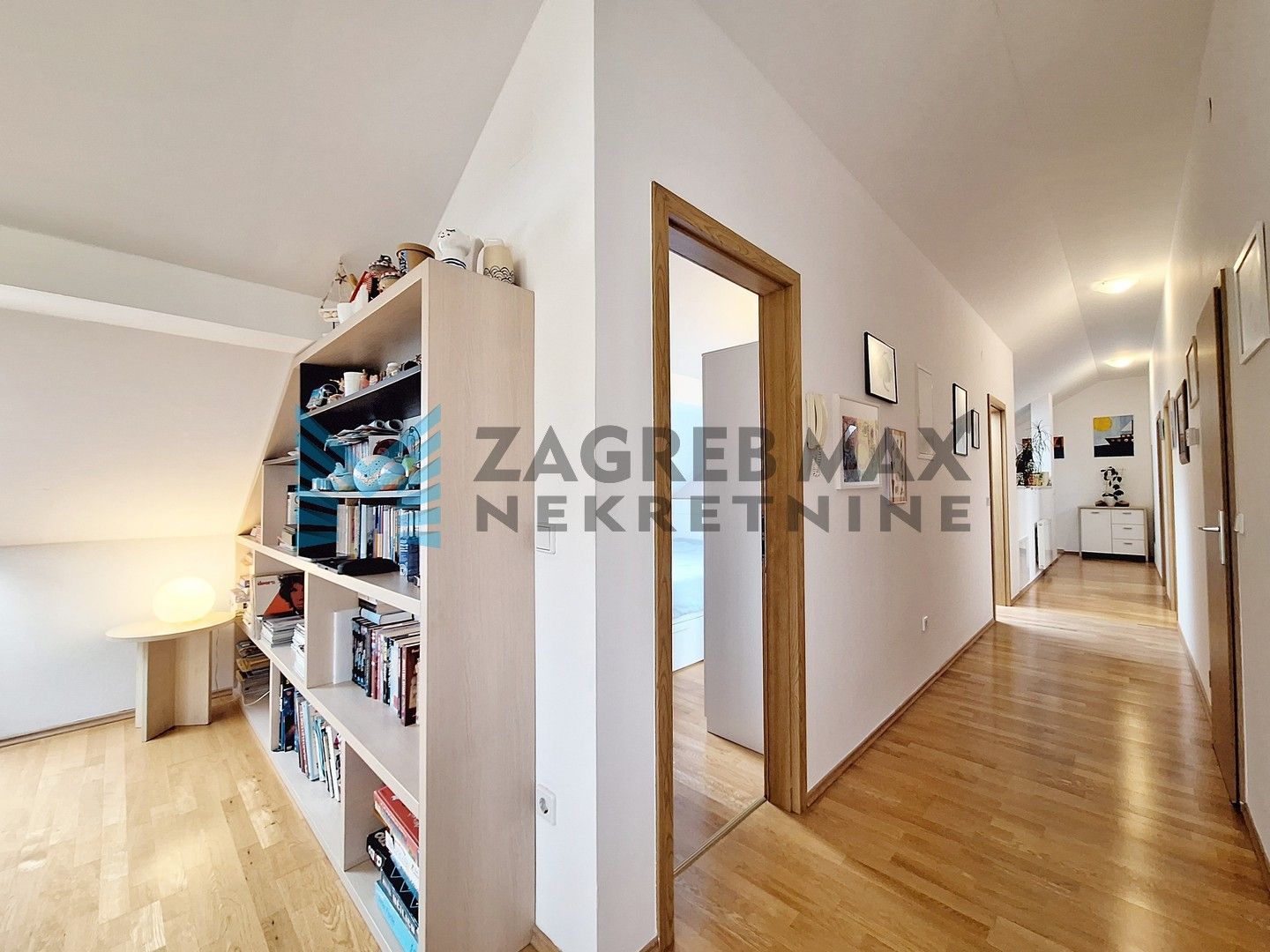 Zagreb - ZAPREŠIĆ - Hrv.mladeži - 4-soban, komforan, svijetao, s pogledom