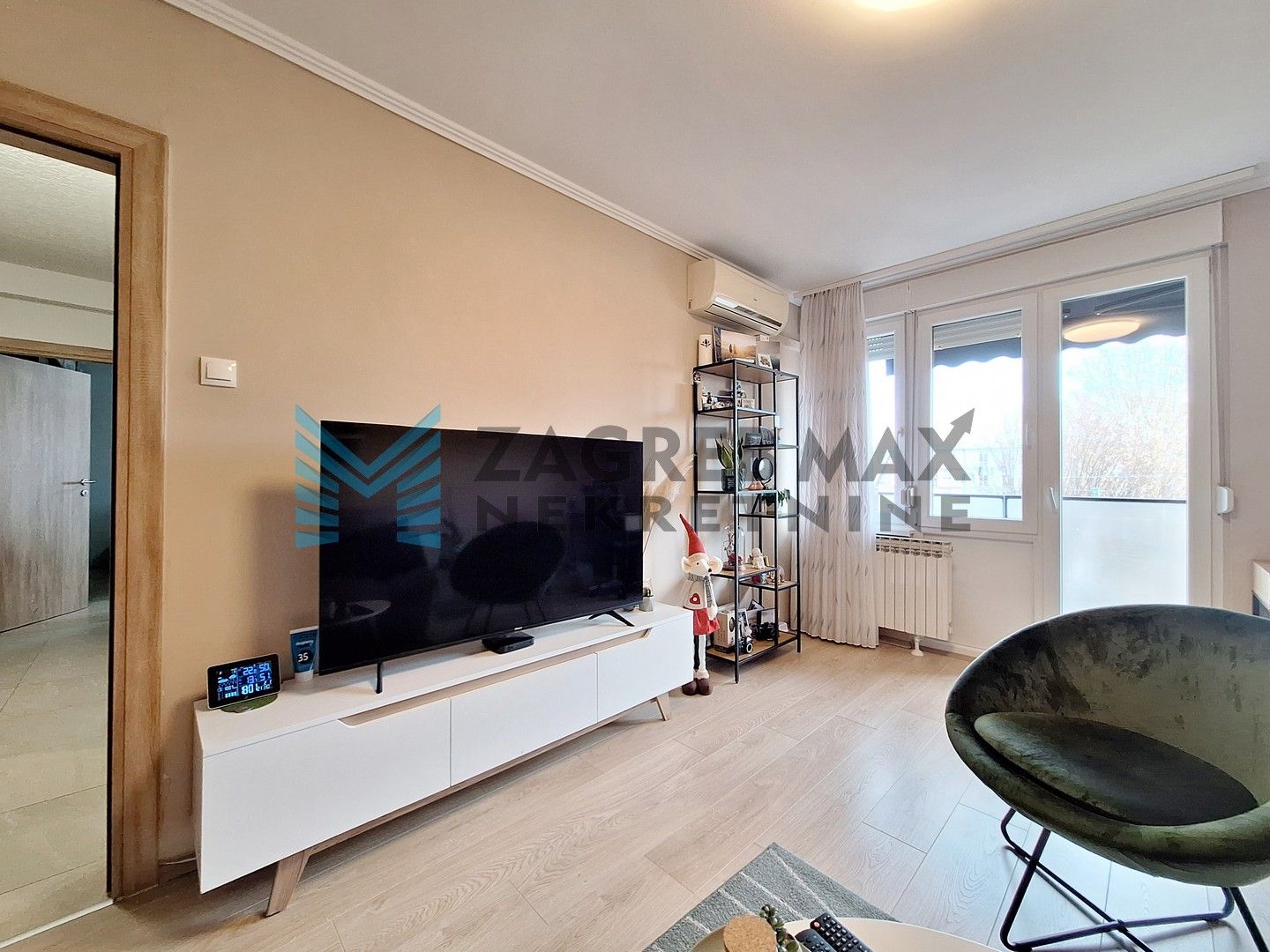 Zagreb - VOLTINO - Svilajska - 2-sobni, adaptiran, niske režije, balkon