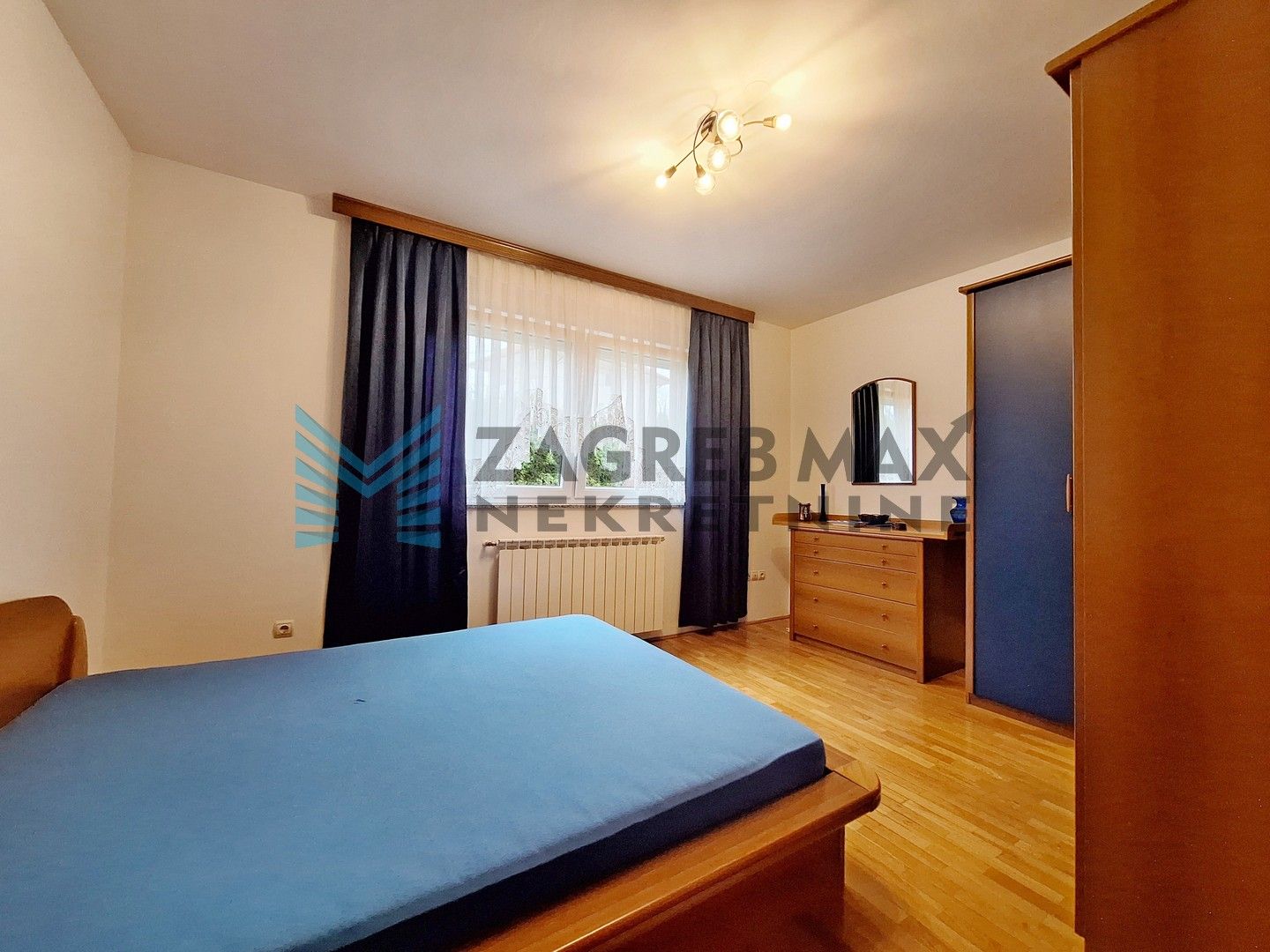 Zagreb - MAKSIMIR - Gornji Bukovac - 4-sobni, prostran, svijetao, dvorište +2PM