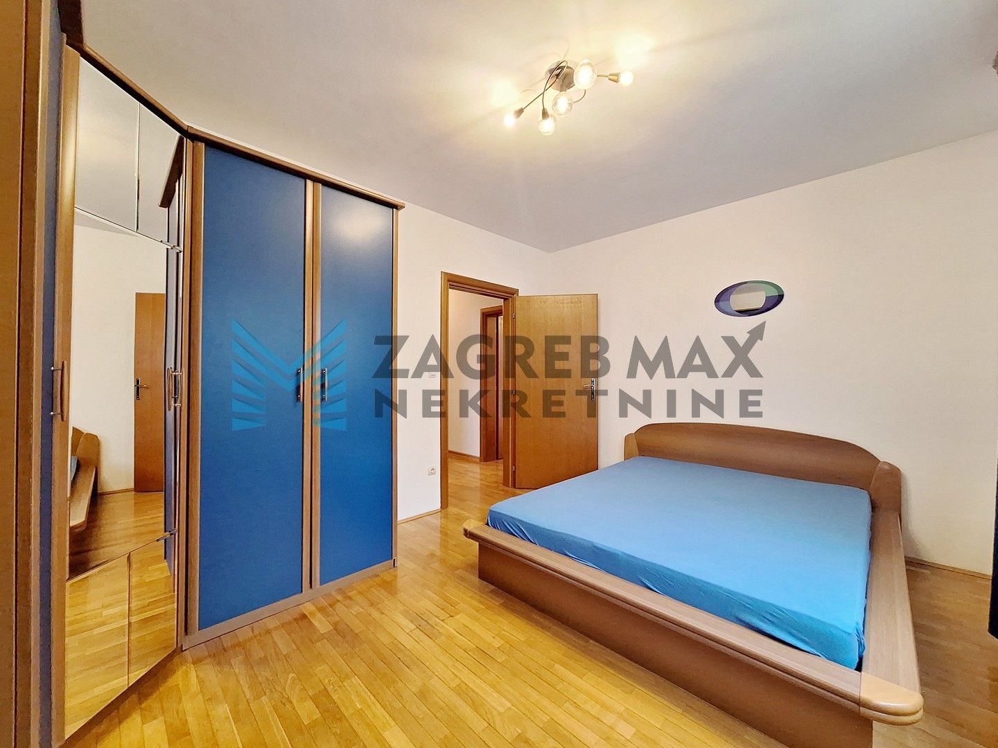 Zagreb - MAKSIMIR - Gornji Bukovac - 4-sobni, prostran, svijetao, dvorište +2PM