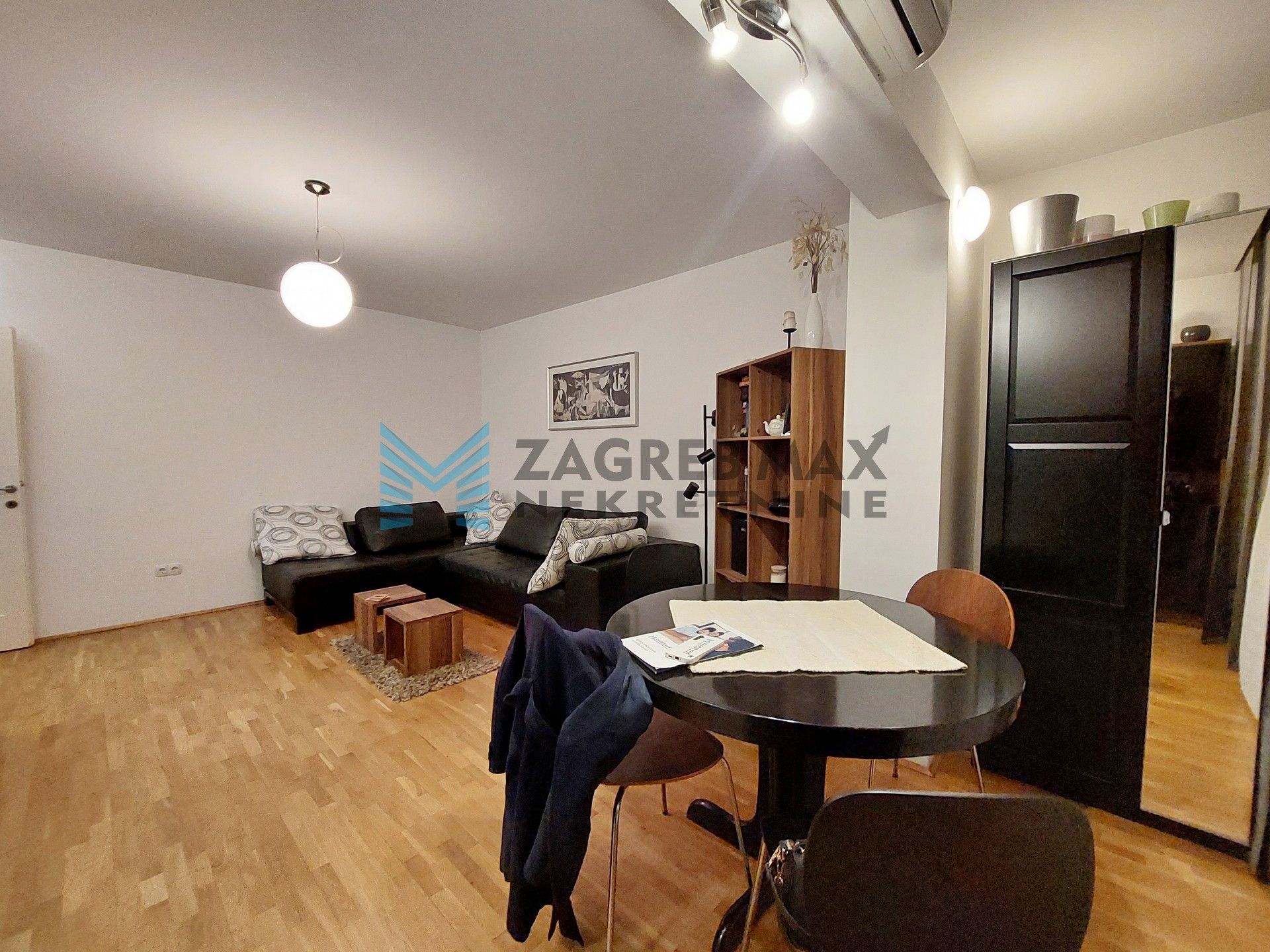 Zagreb - BORONGAJ - Borongajska - 3-sobni, spremište, garaža, prostran