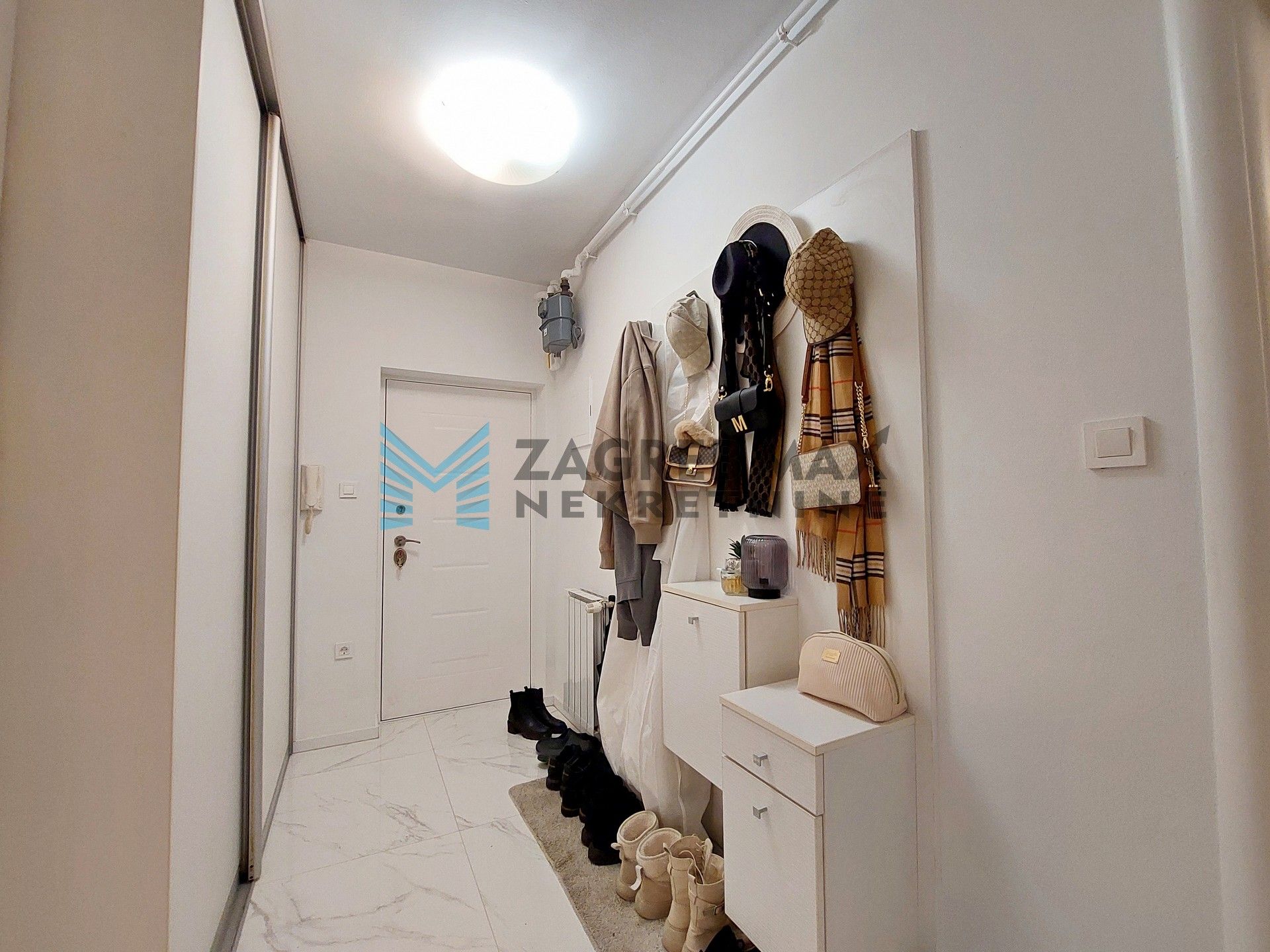 Zagreb - REMETINEC - dr.Luje Naletilića - 3-sobni, uređen, parking, vrt, lođa