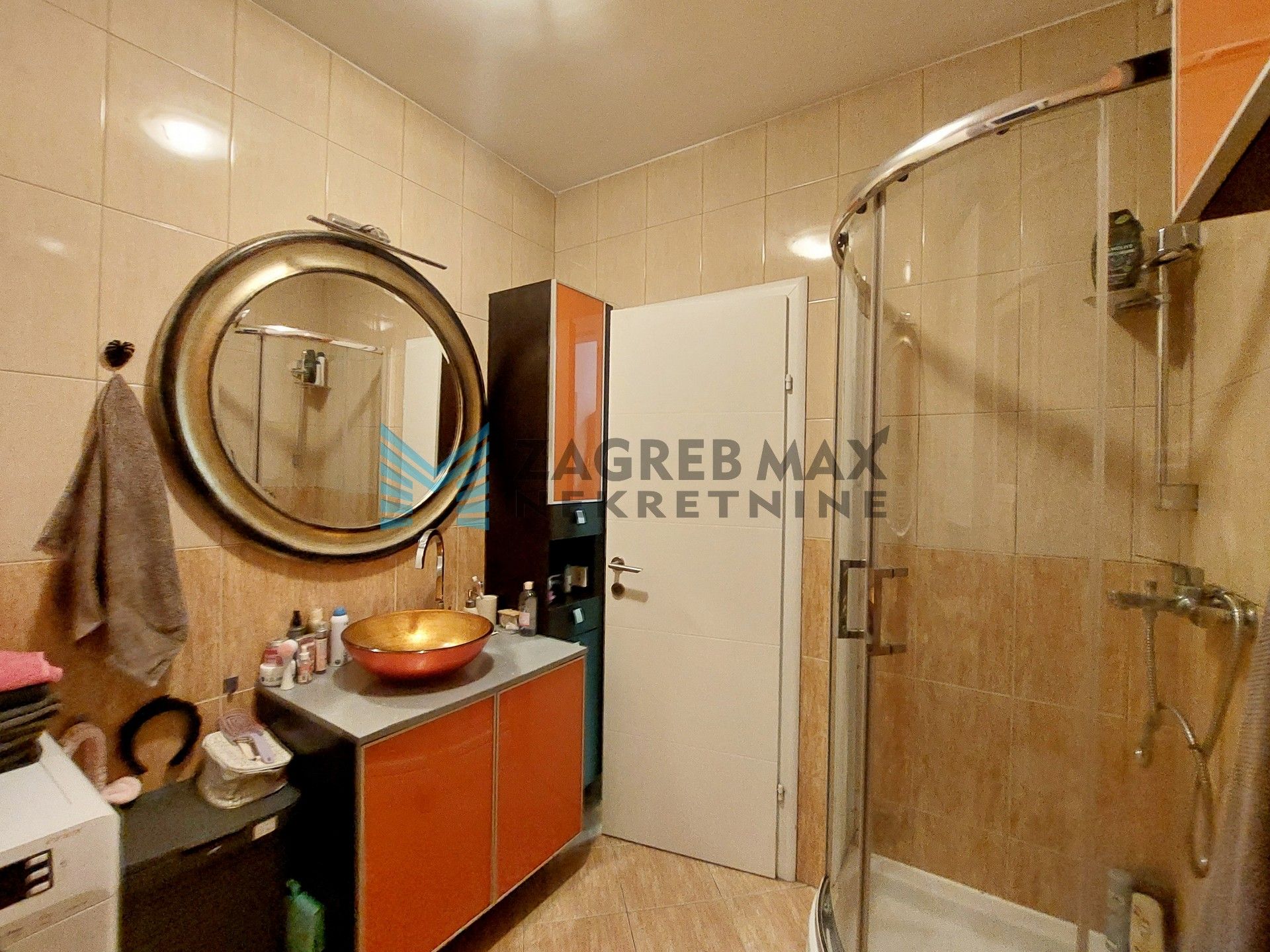 Zagreb - REMETINEC - dr.Luje Naletilića - 3-sobni, uređen, parking, vrt, lođa