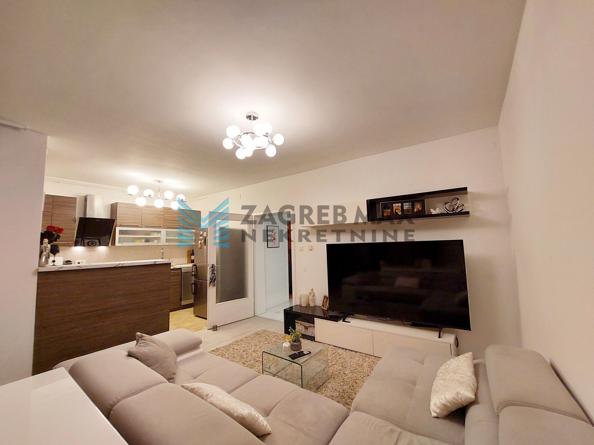 Zagreb - REMETINEC - dr.Luje Naletilića - 3-sobni, uređen, parking, vrt, lođa