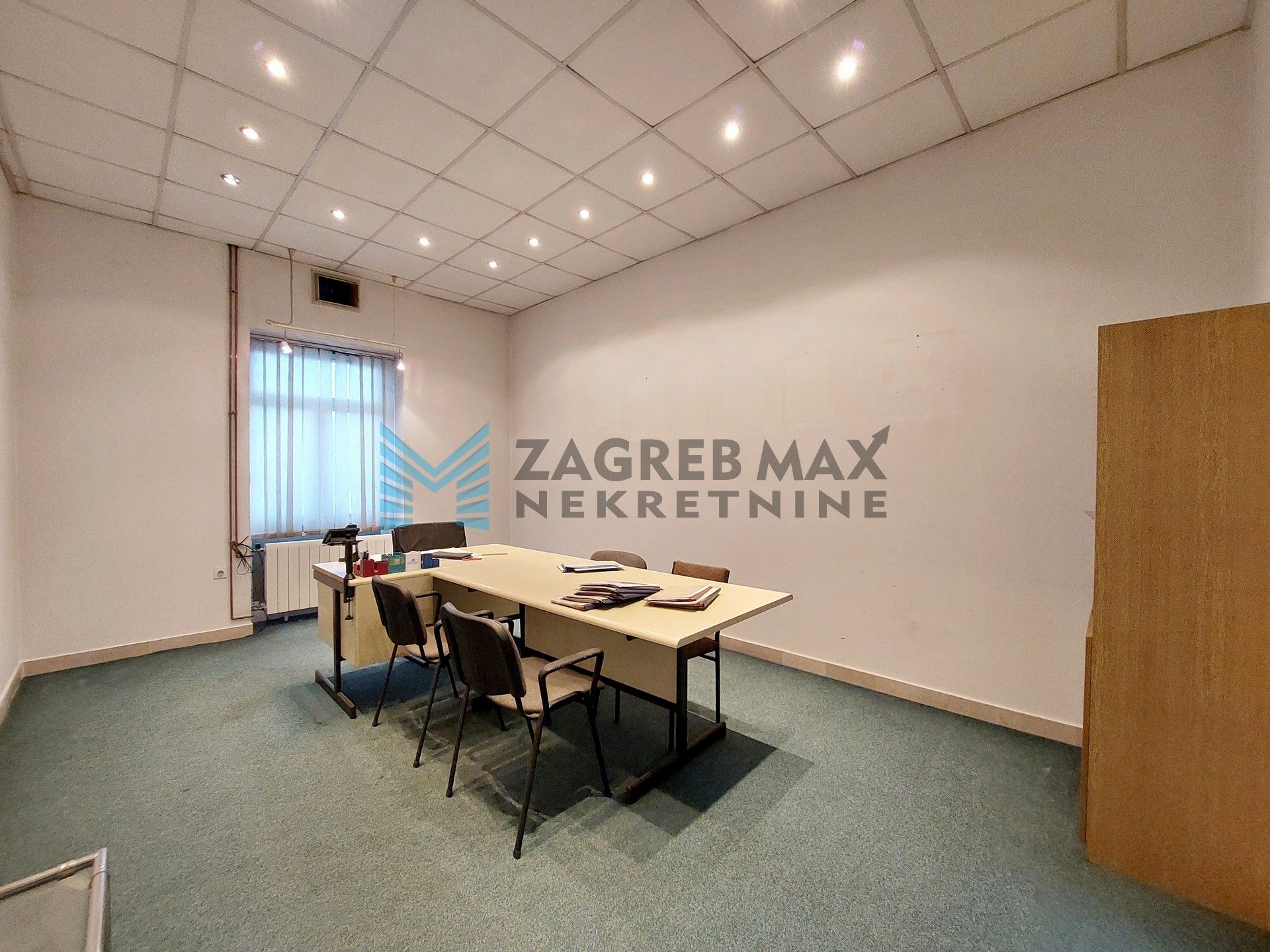 Zagreb - IVANIĆ - Savska - poslovni prostor/stan 100 m2 + 114 m2, parking