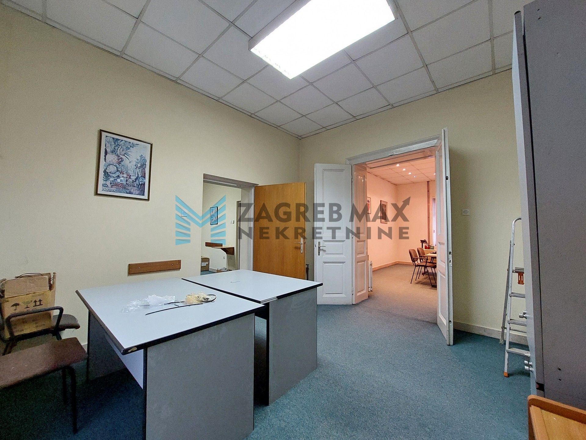 Zagreb - IVANIĆ - Savska - stan/poslovni prostor, 100 m2