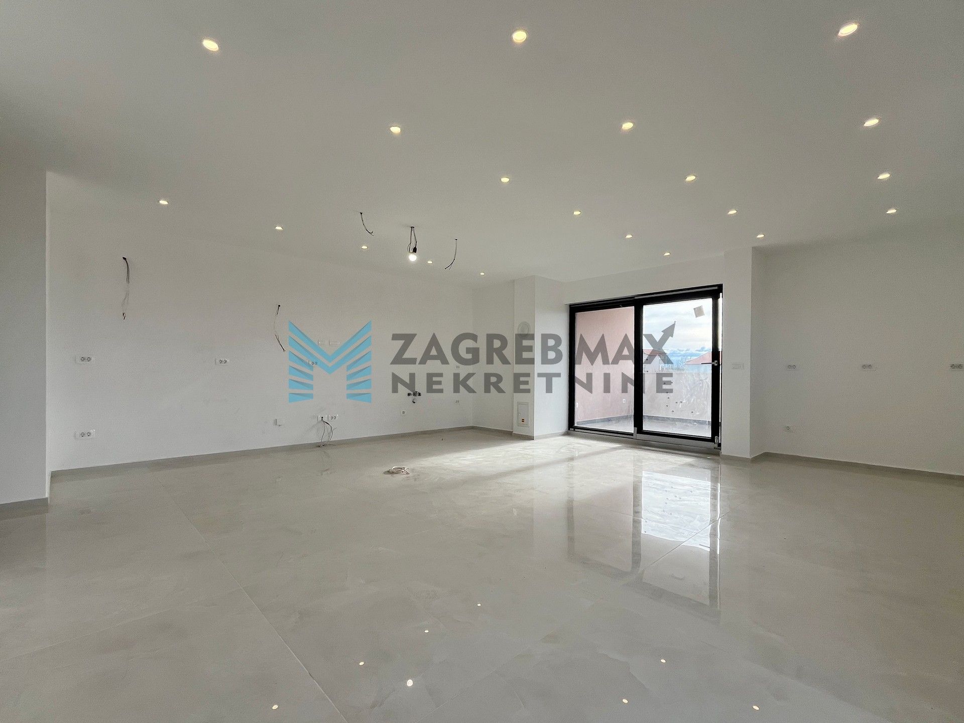 Zagreb - FINIDA – Segetska – 4-sobni, novogradnja, prostran, komforan, 2 balkon