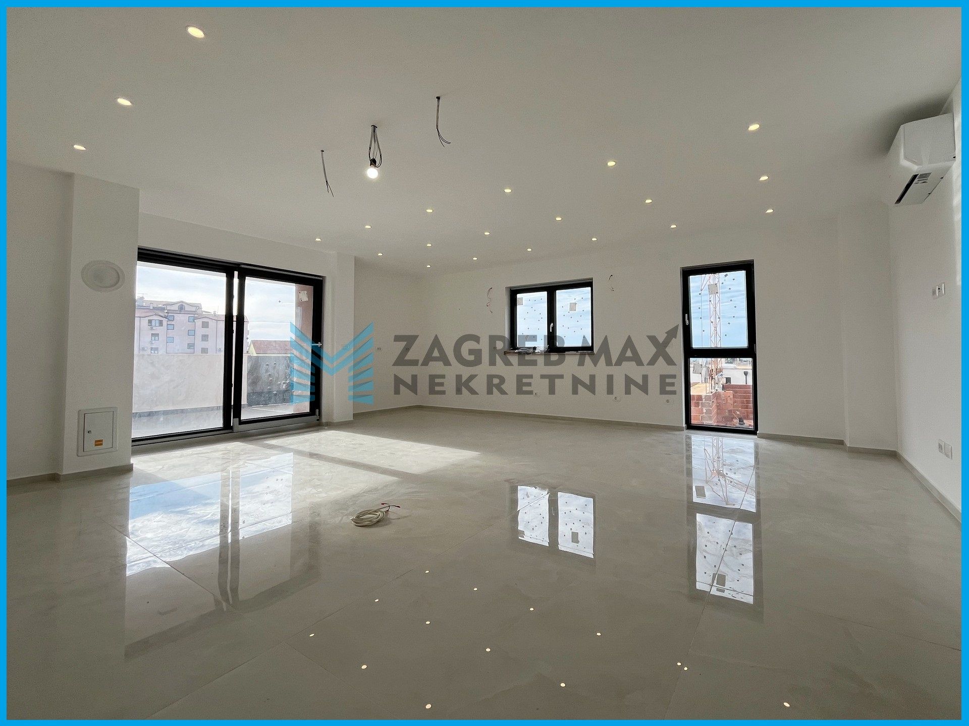Zagreb - FINIDA – Segetska – 4-sobni, novogradnja, prostran, komforan, 2 balkon