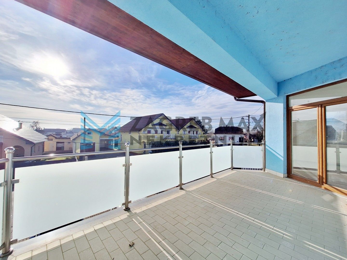 Zagreb - STRUGA NARTSKA - Zagrebačka - poslovni prostor - 100 m2 - P2