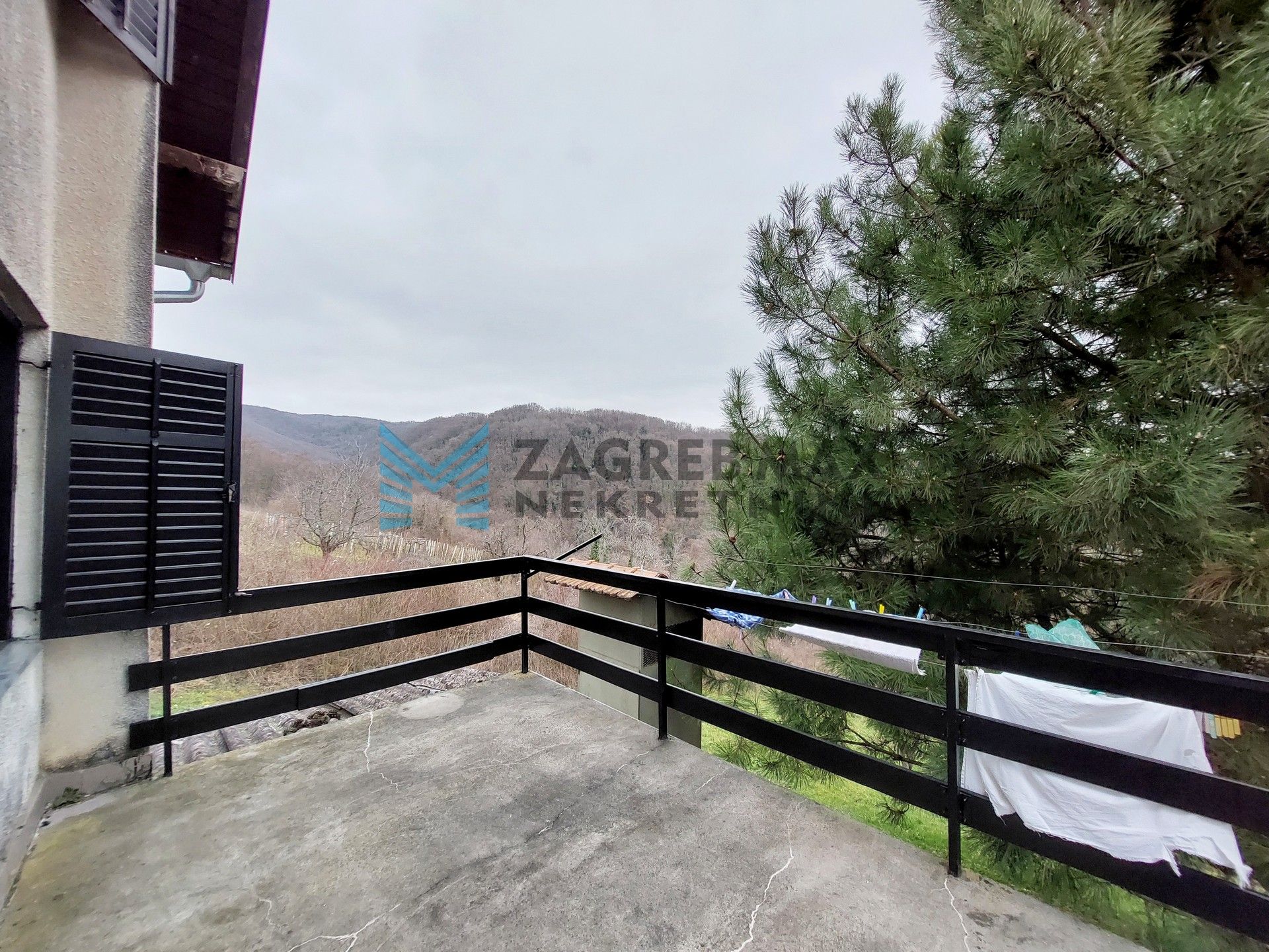 Zagreb - SV.IVAN ZELINA - Kalinje - kuća 58 m2, dvorište 1219 m2