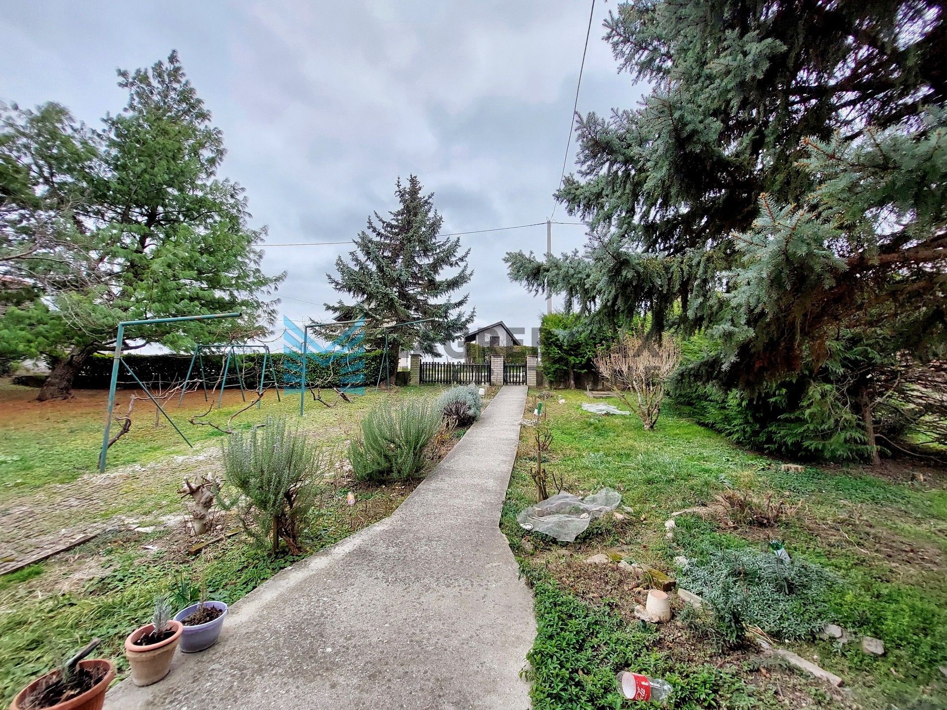 Zagreb - SV.IVAN ZELINA - Kalinje - kuća 58 m2, dvorište 1219 m2