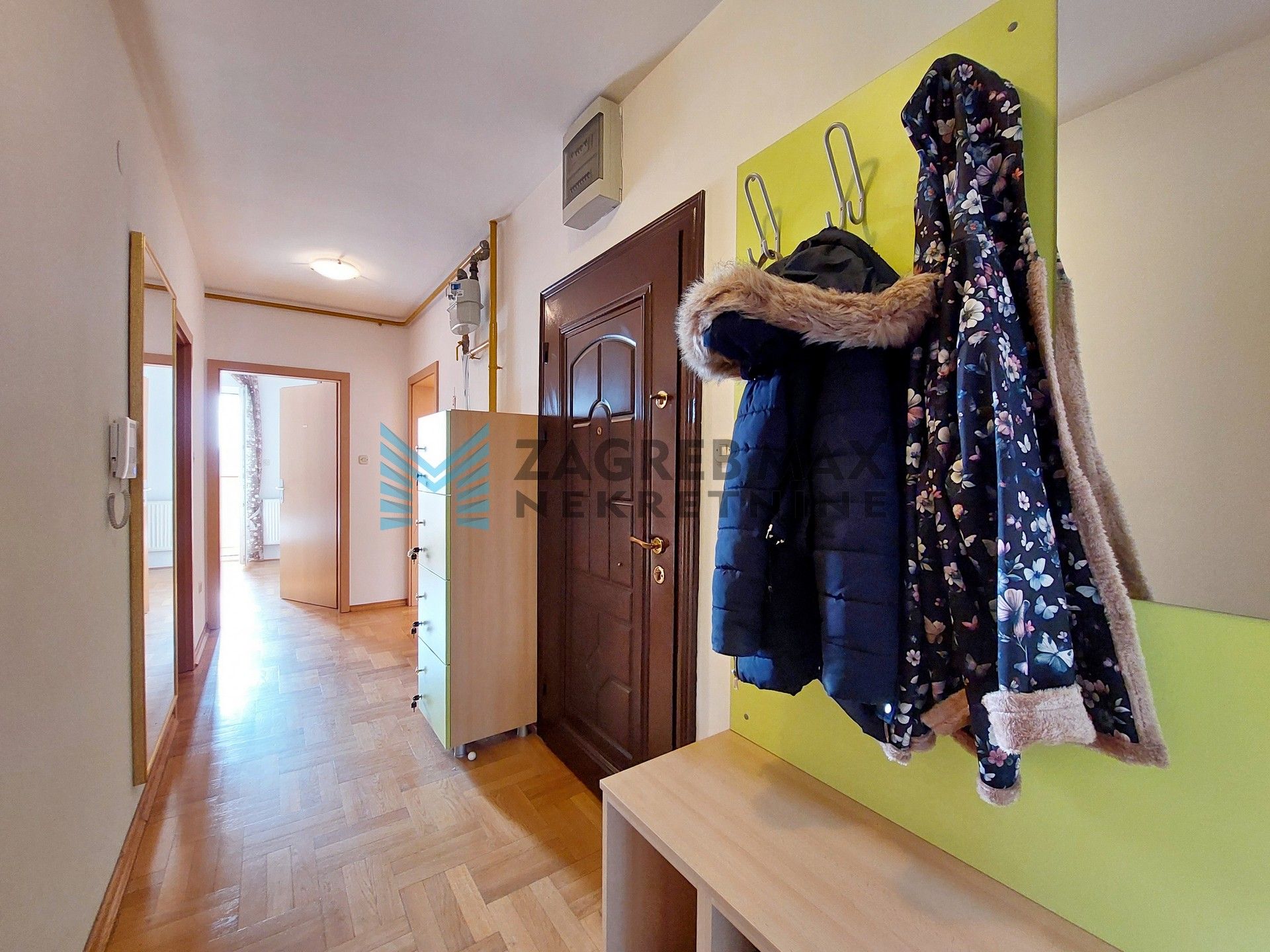 Zagreb - DUBRAVA - Av. Dubrava - 3-sobni, parking, lođa, spremište, uređen