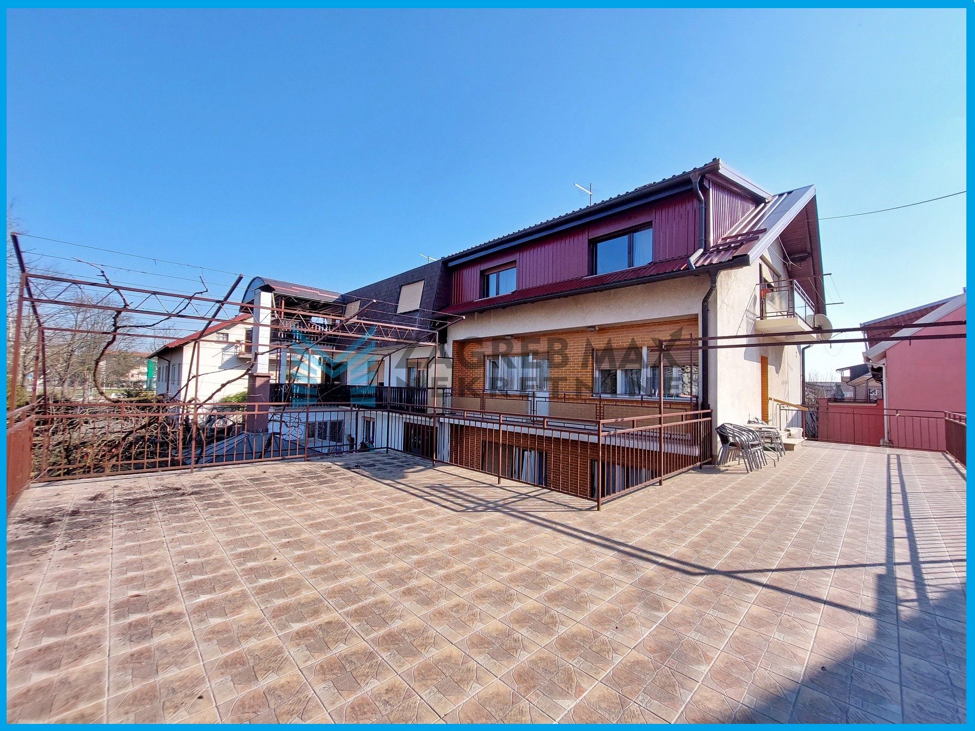 Zagreb - DUBRAVA - Trnovčica - obiteljska kuća, garaža, parking, podrum