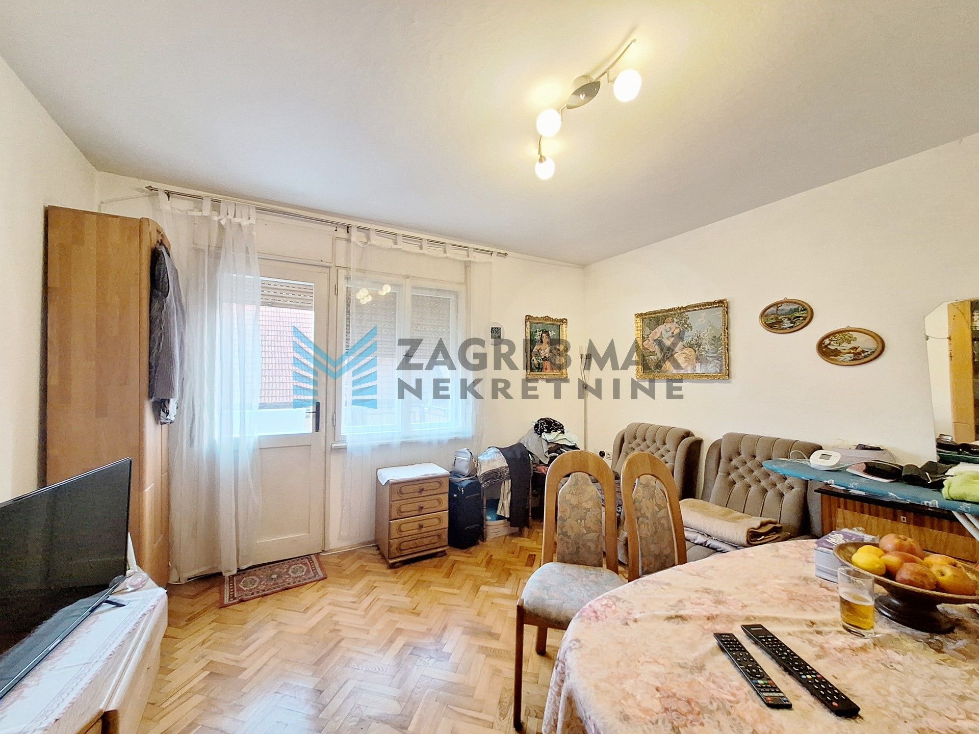 Zagreb - GORNJA DUBRAVA - Agacijska - kuća s okućnicom