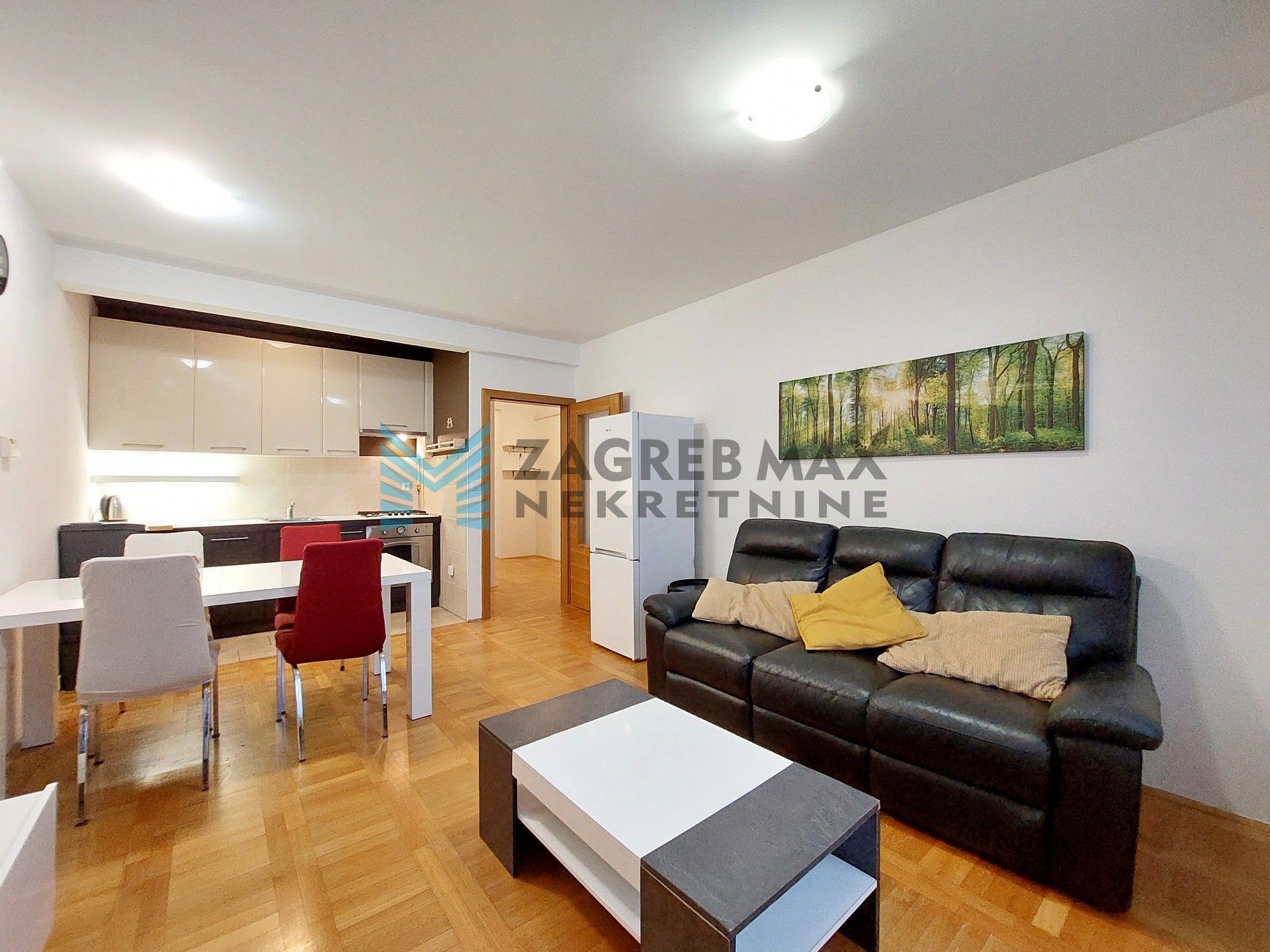 Zagreb - KAJZERICA - Podbrežje - 3-sobni, 1. kat, balkon, garažno mjesto