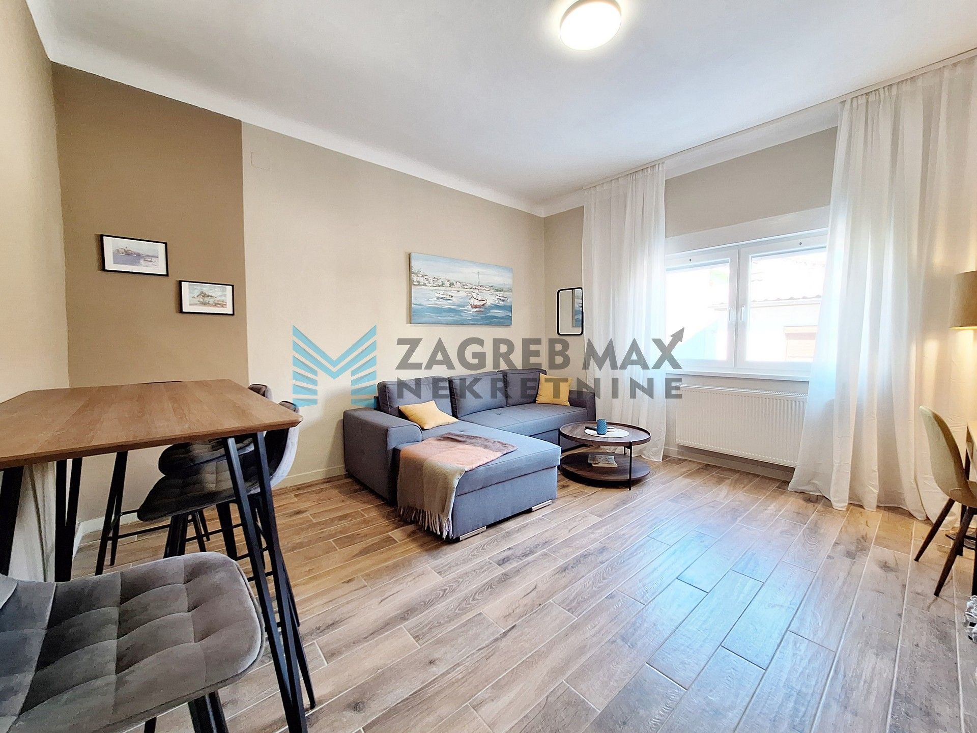 Zagreb - TREŠNJEVKA - Pregradska - kuća s 2 stambene jedinice, podrum