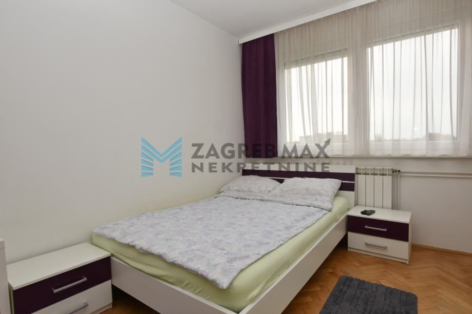 Zagreb - SESVETE - moderan 2-sobni stan 54m2, 3.kat, parking