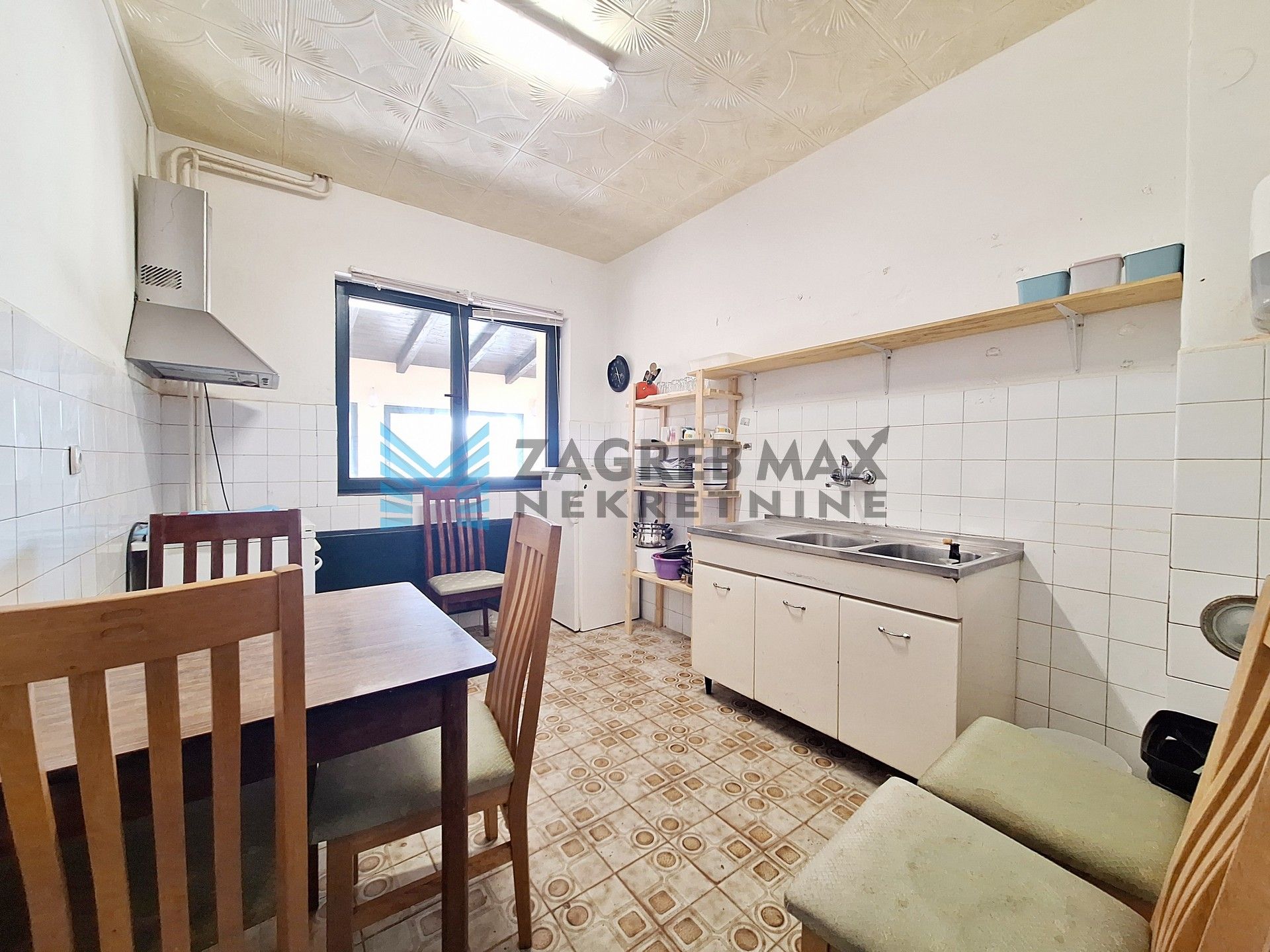 Zagreb - RAKOV POTOK - smještaj za radnike - 6 osoba