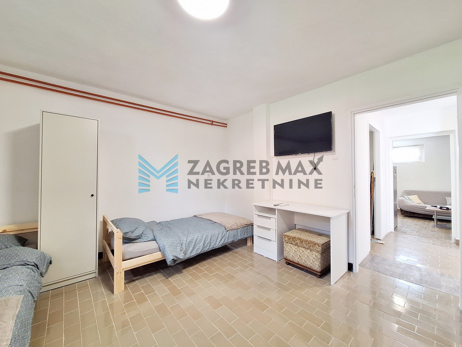 Zagreb - KUPINEC - smještaj za radnike - 4 osobe (iznajmljivanje)