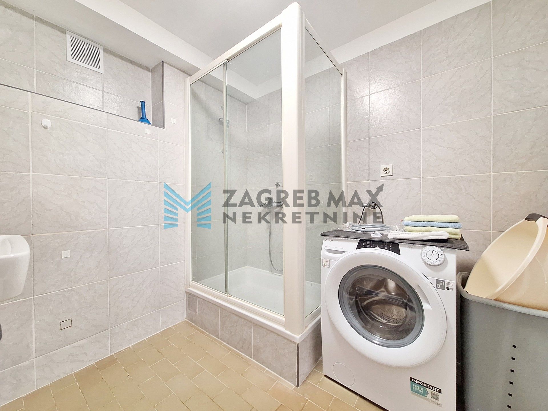 Zagreb - KUPINEC - smještaj za radnike - 4 osobe (iznajmljivanje)