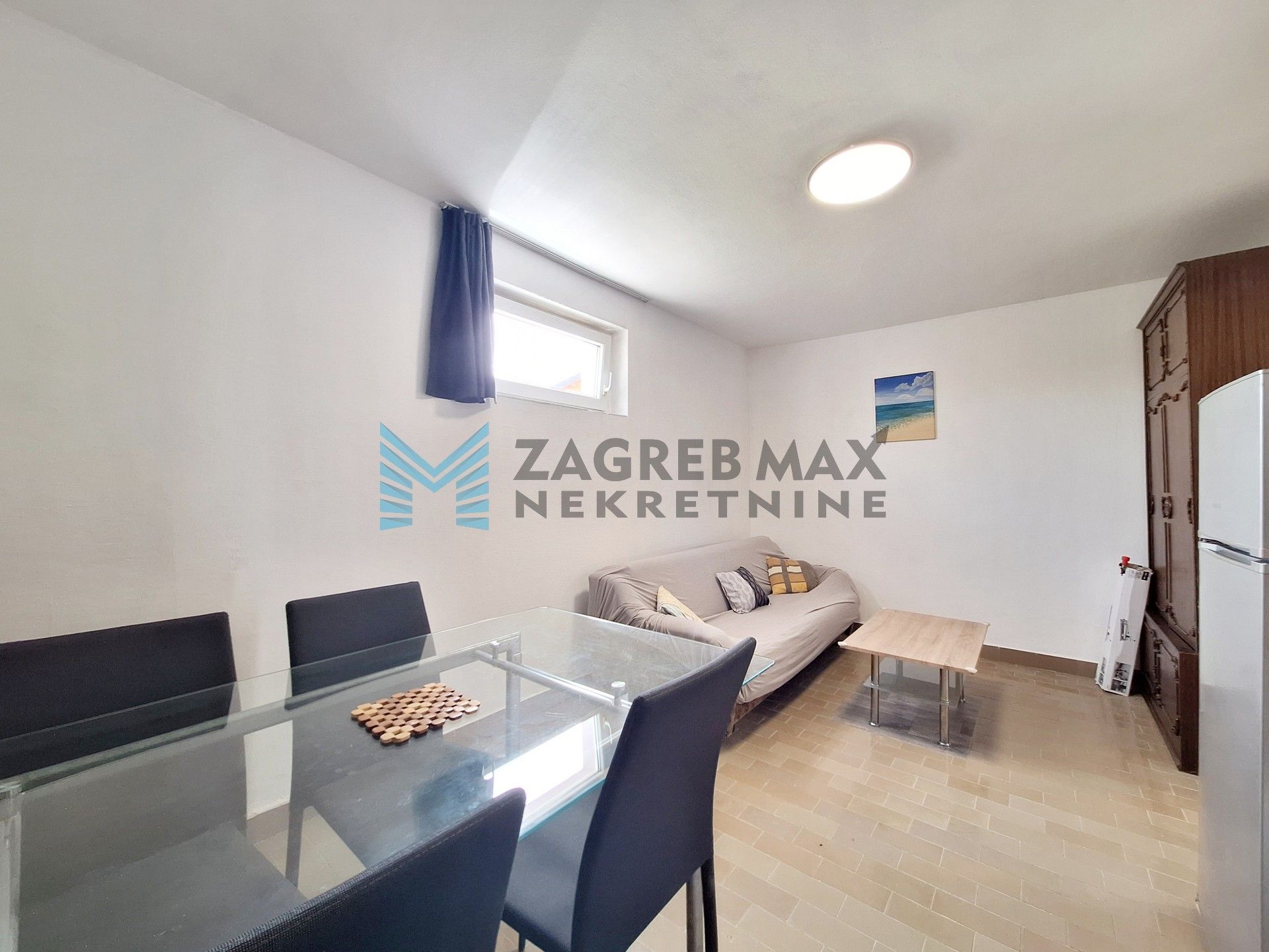 Zagreb - KUPINEC - smještaj za radnike - 4 osobe (iznajmljivanje)