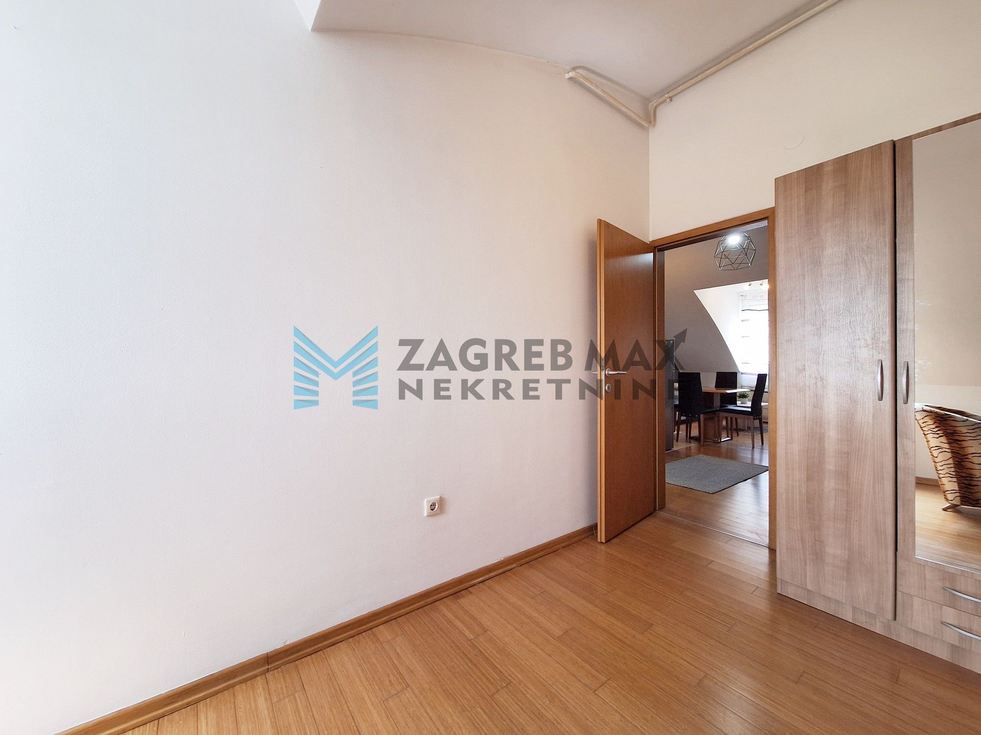 Zagreb - REMETINEC - Luje Naletilića - 3-sobni, parkirno mjesto - NAJAM